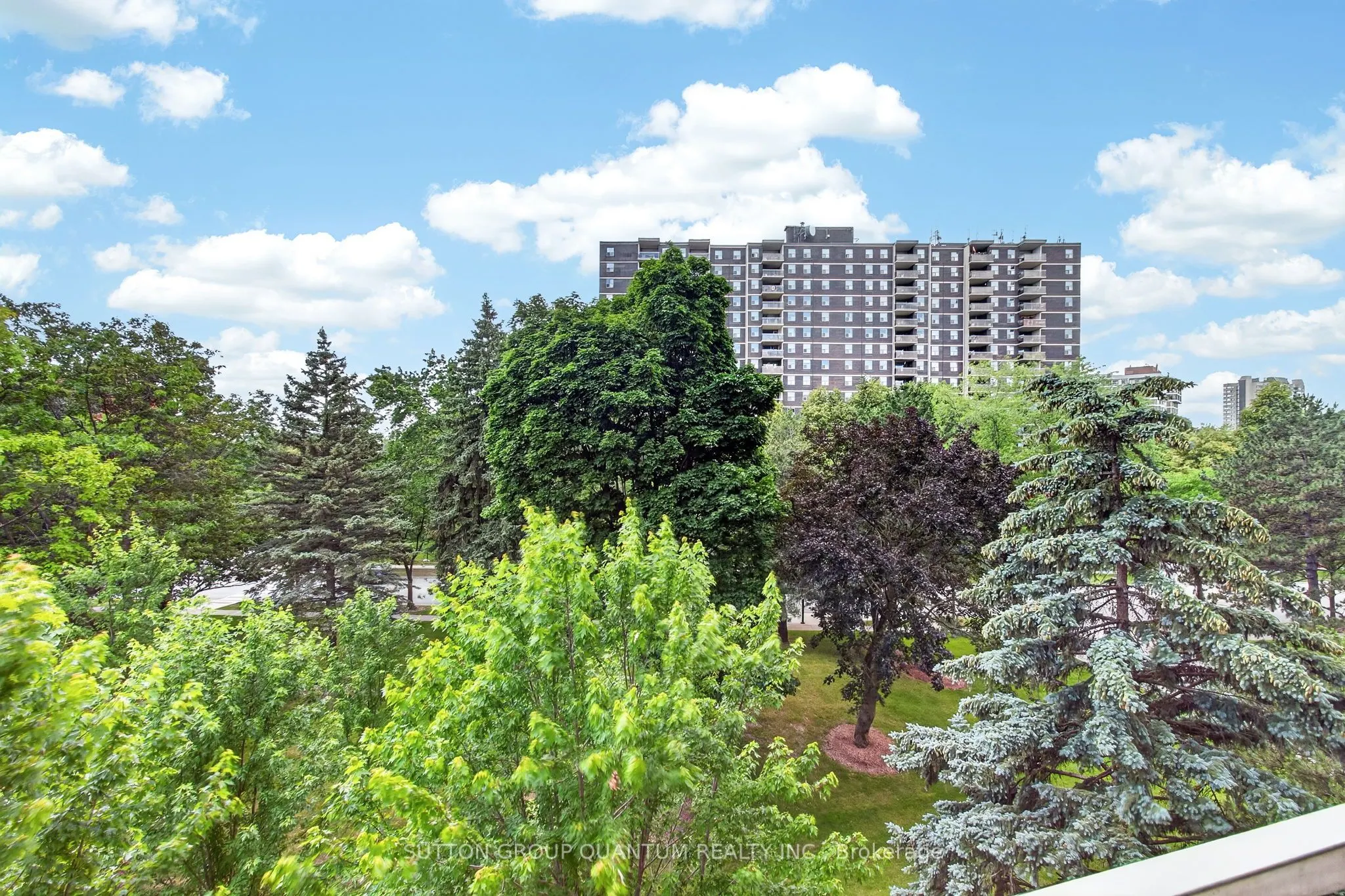 965 Inverhouse Drive #504