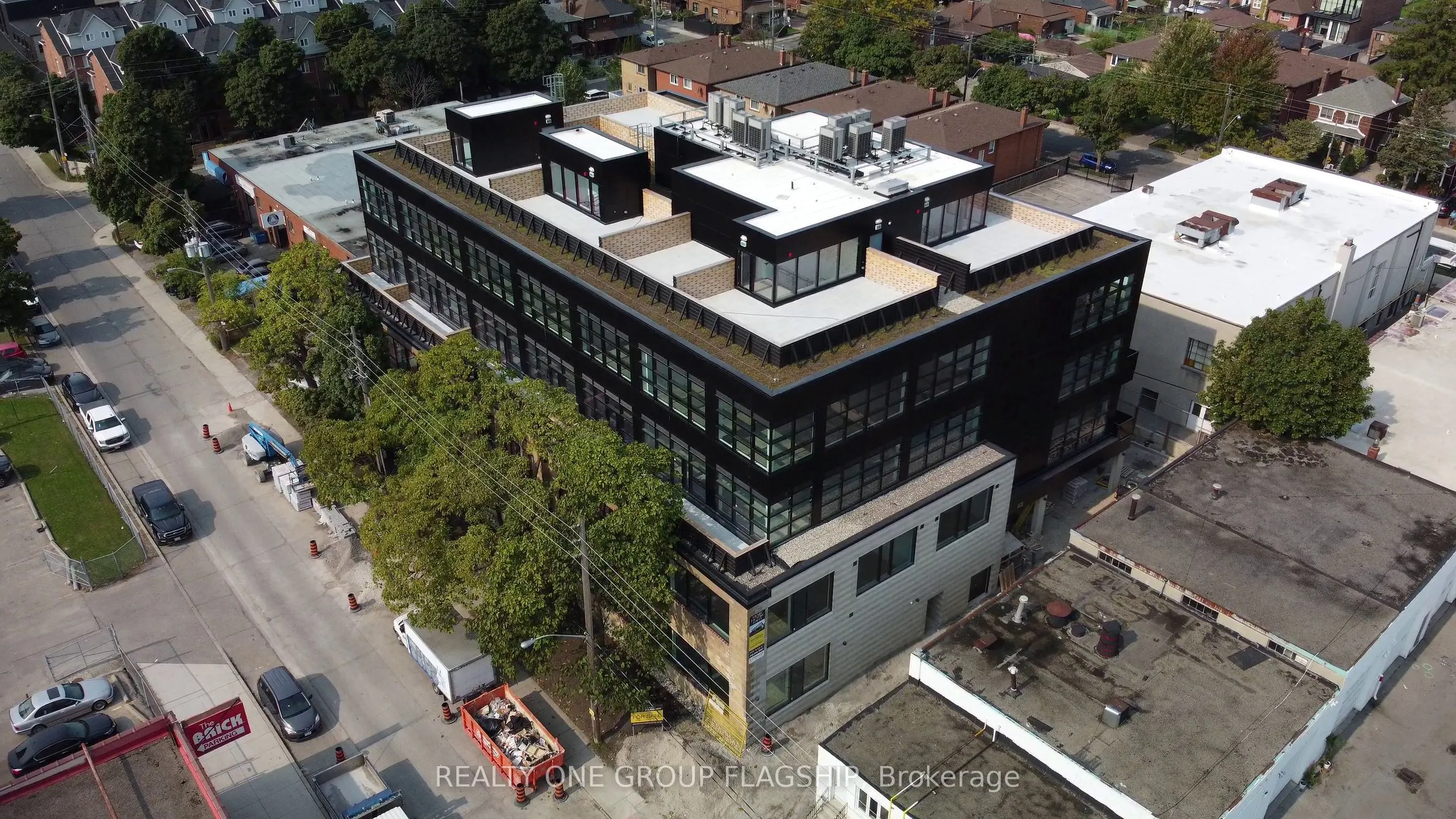 300 Geary Avenue #404