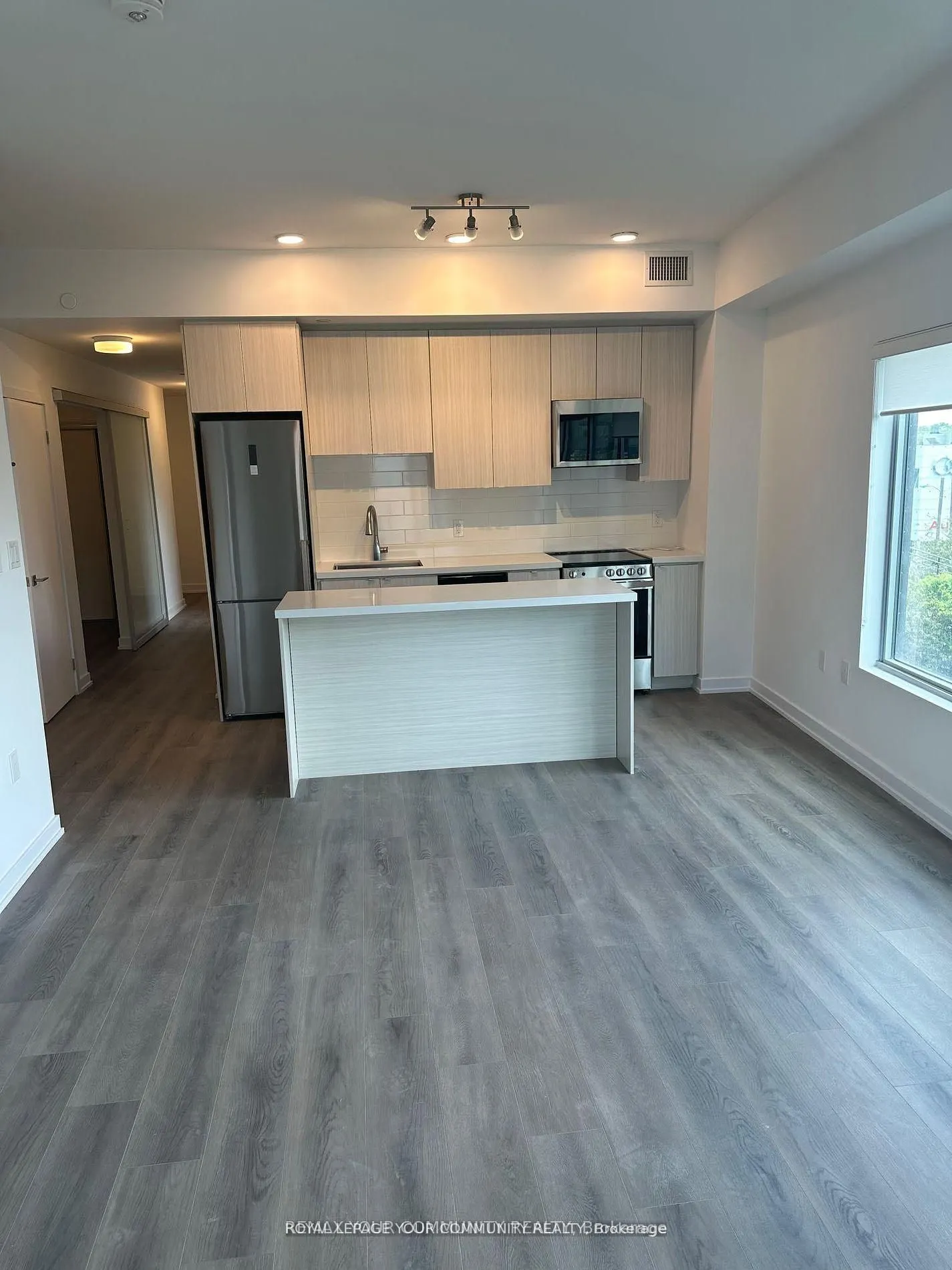 2433 Dufferin Street #313