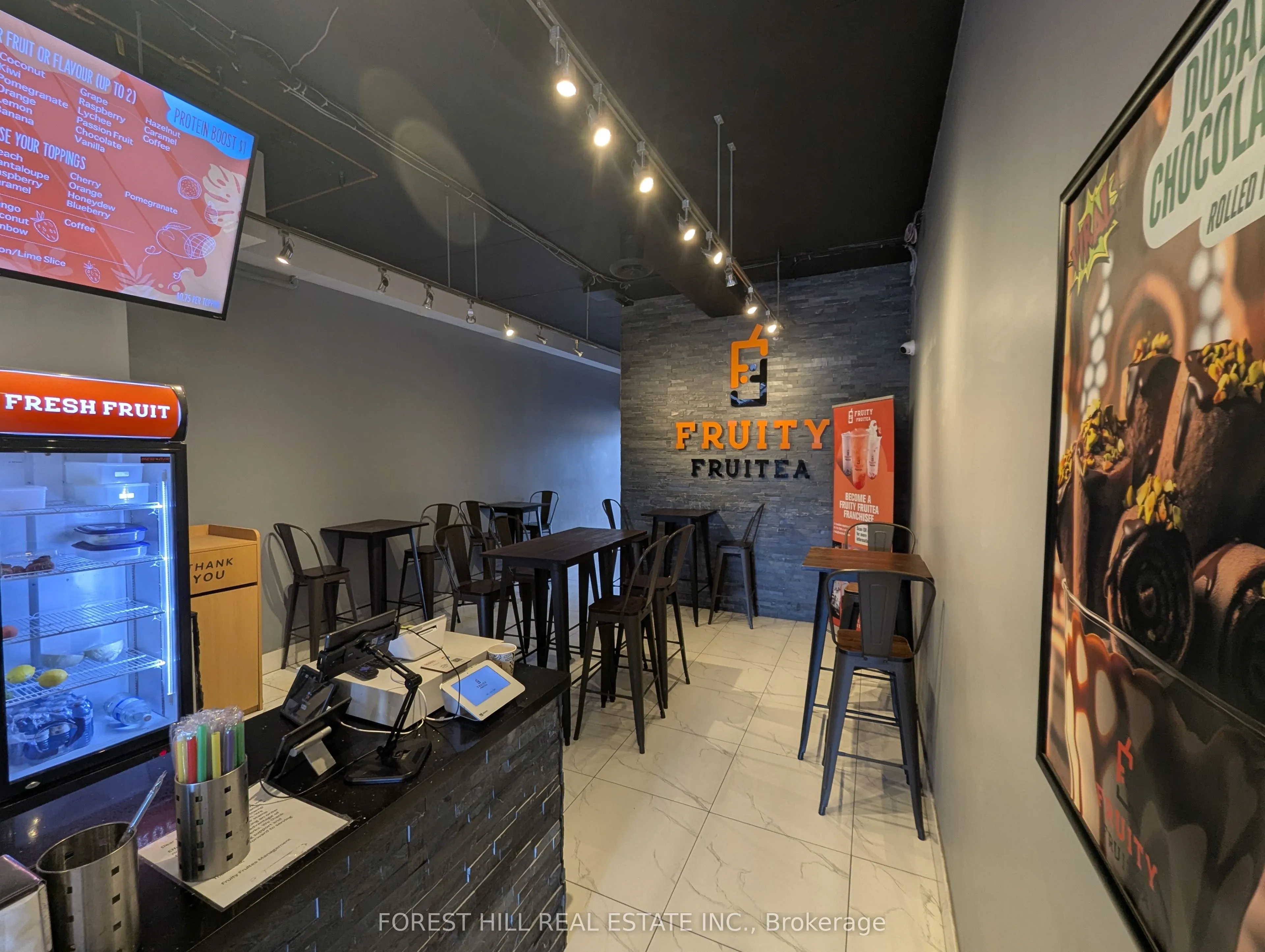 245 Queen Street S #6