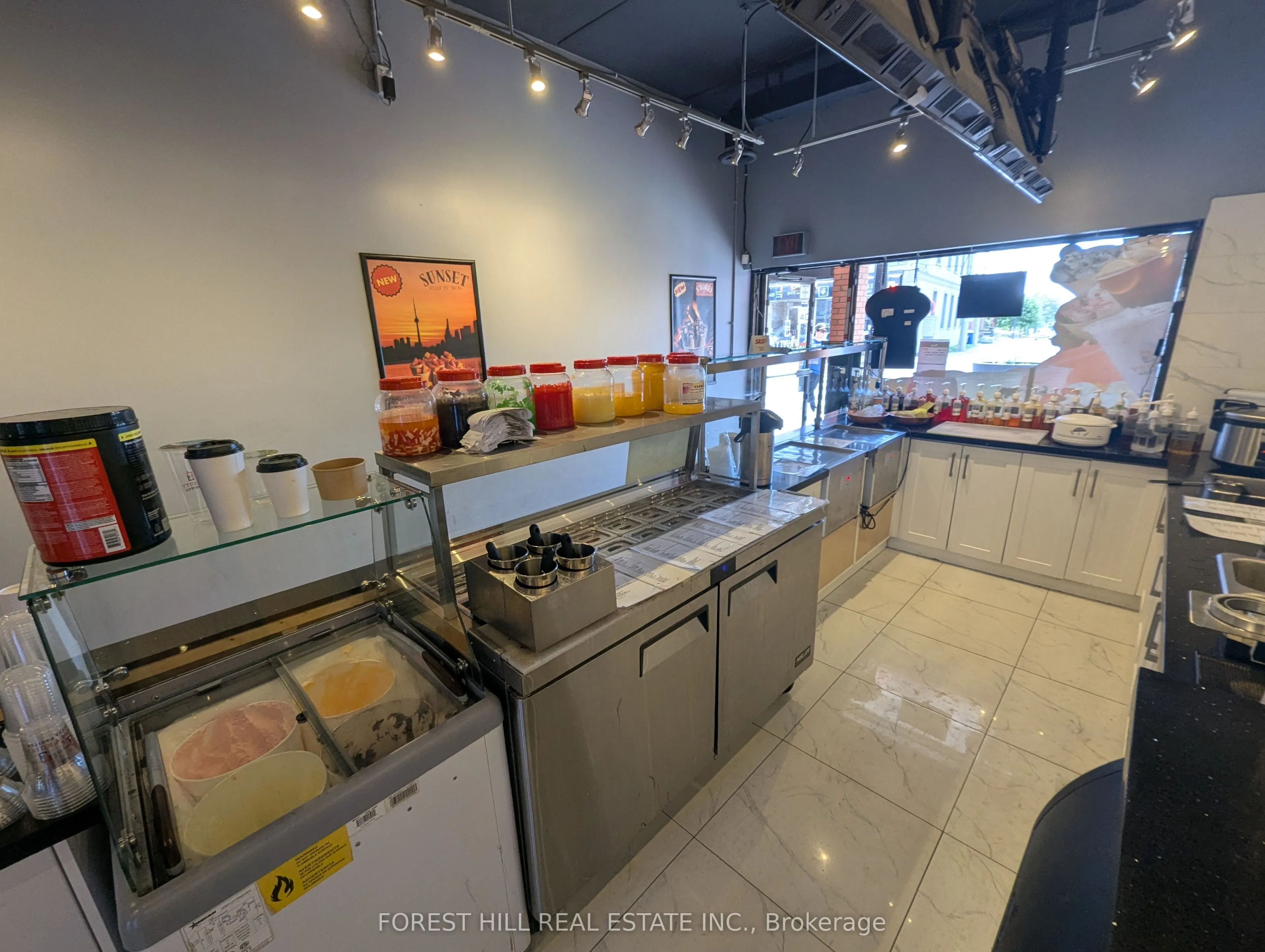 245 Queen Street S #6