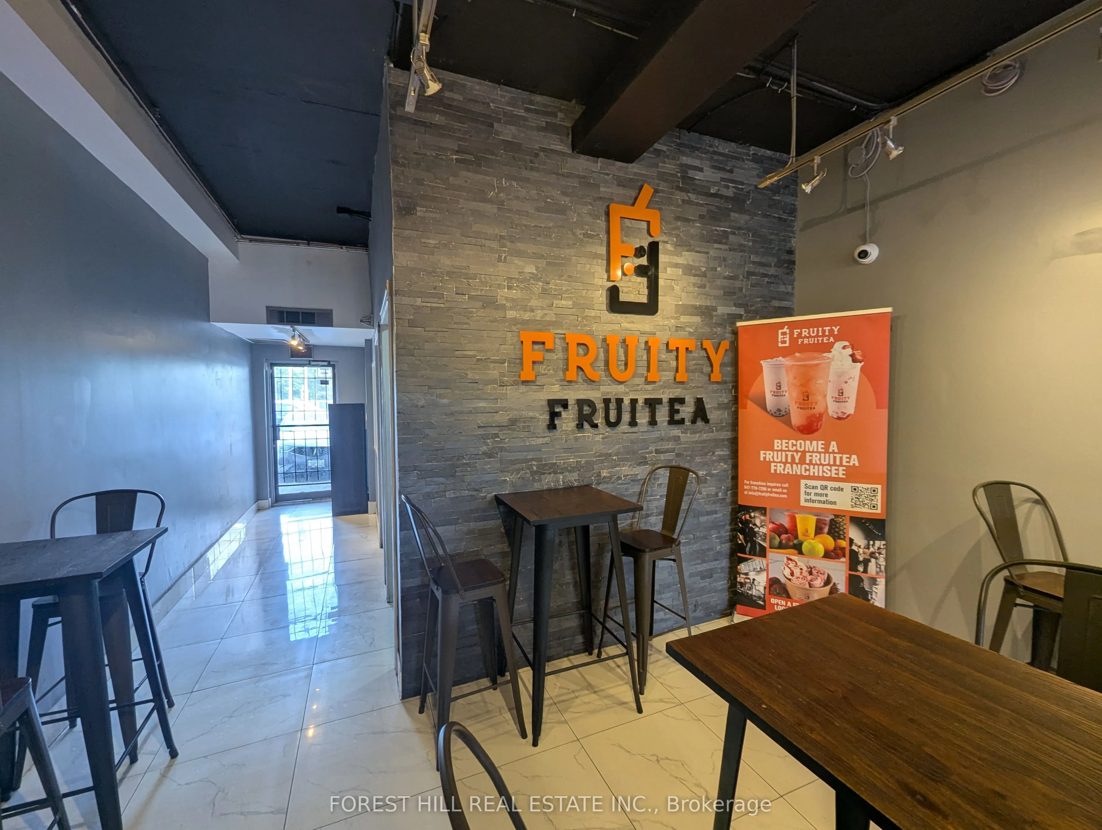 245 Queen Street S #6