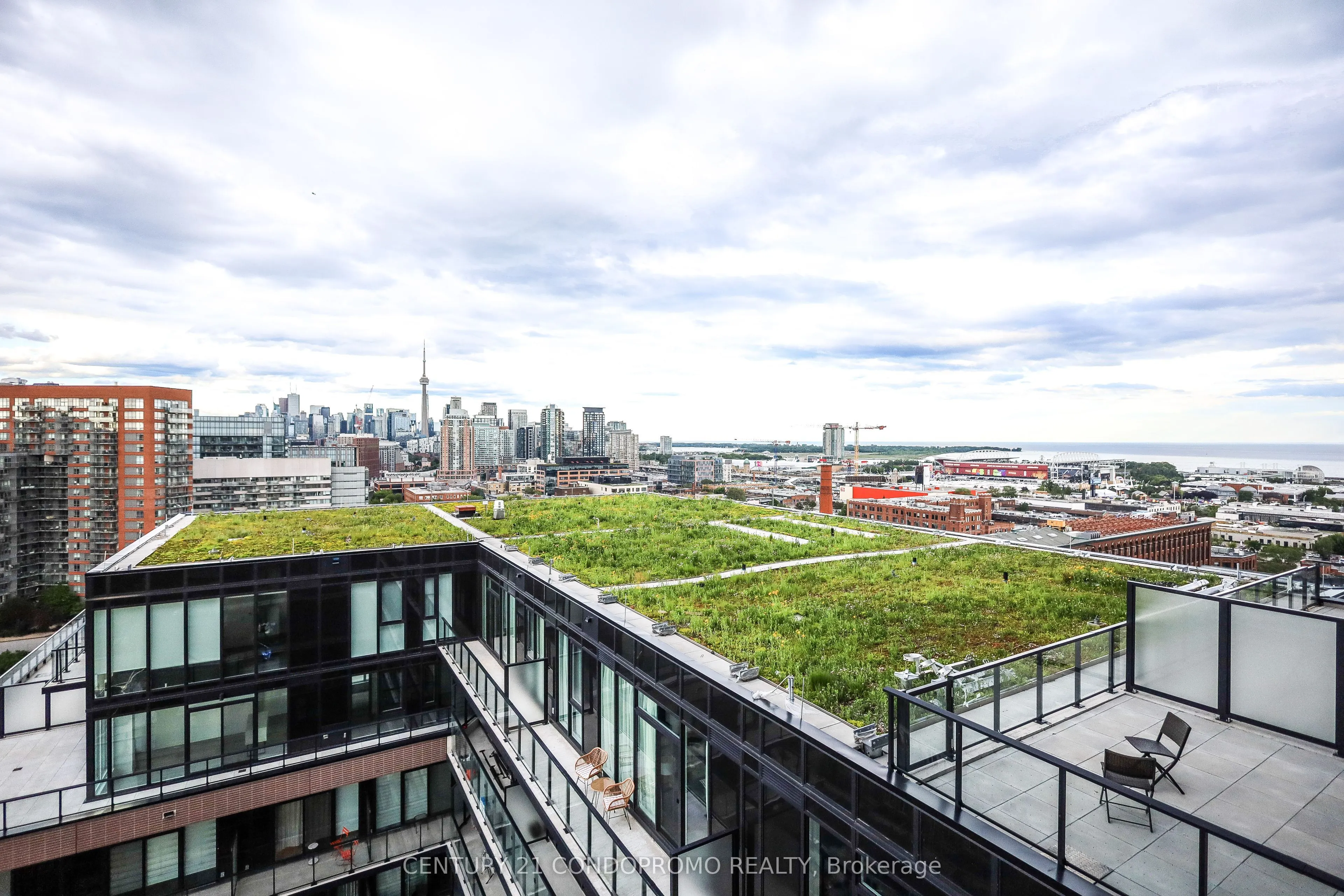 285 Dufferin Street #1511