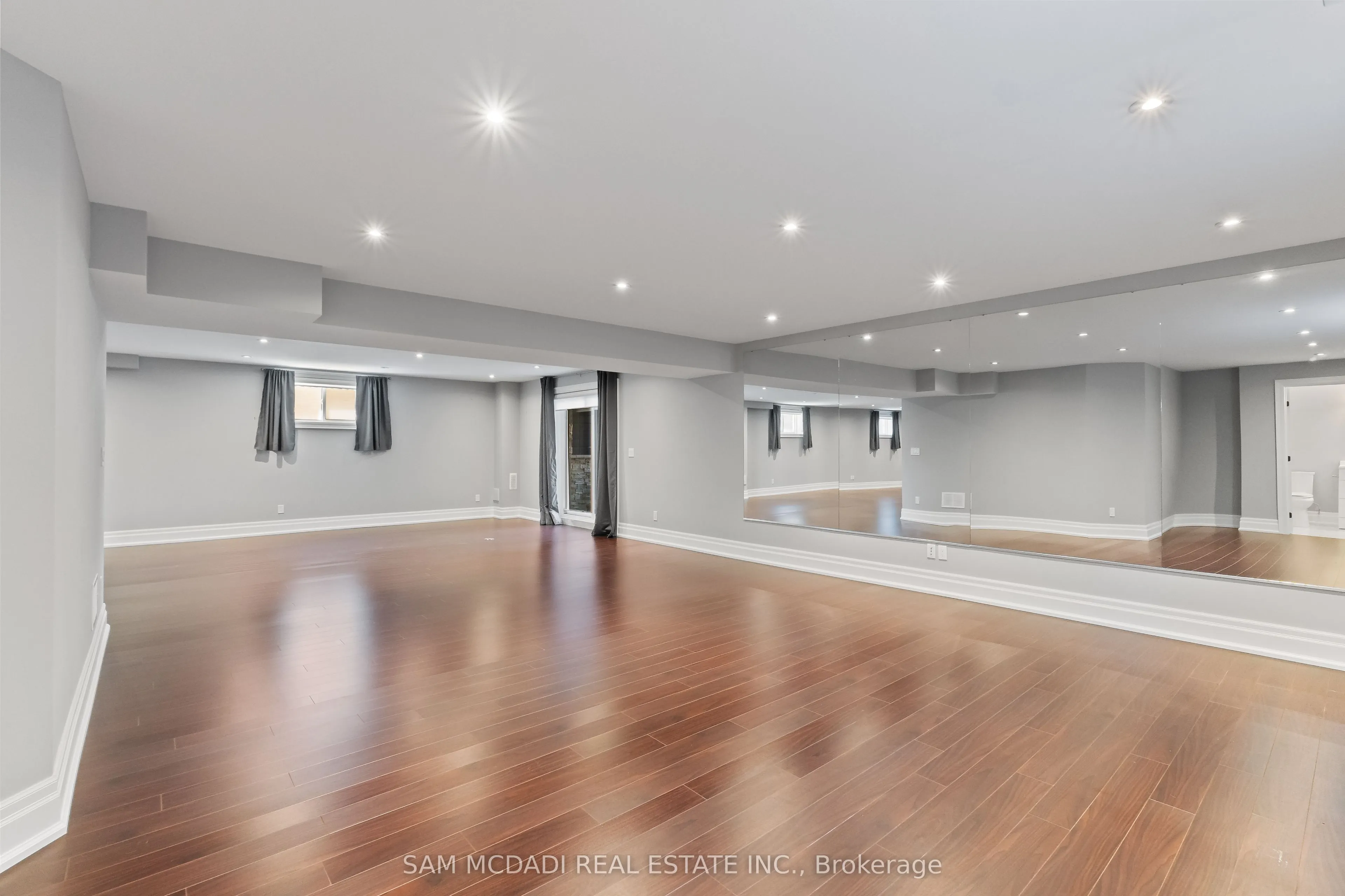 1487 Myron Drive