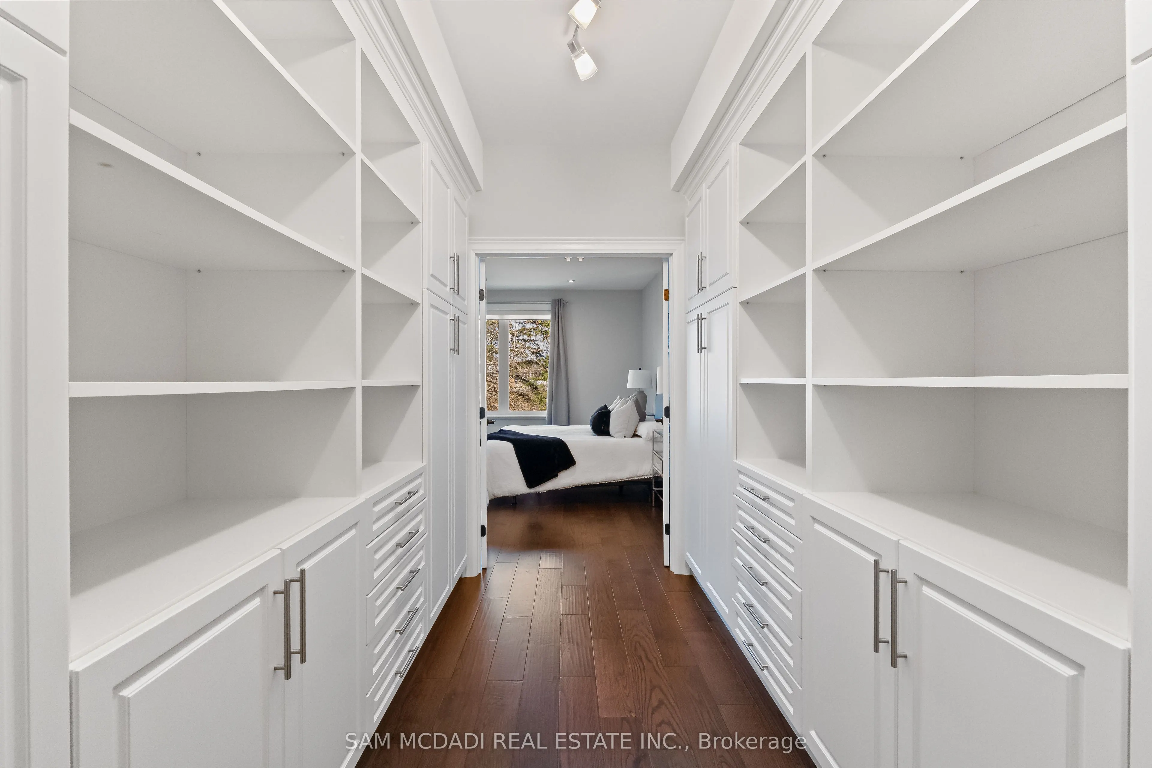1487 Myron Drive
