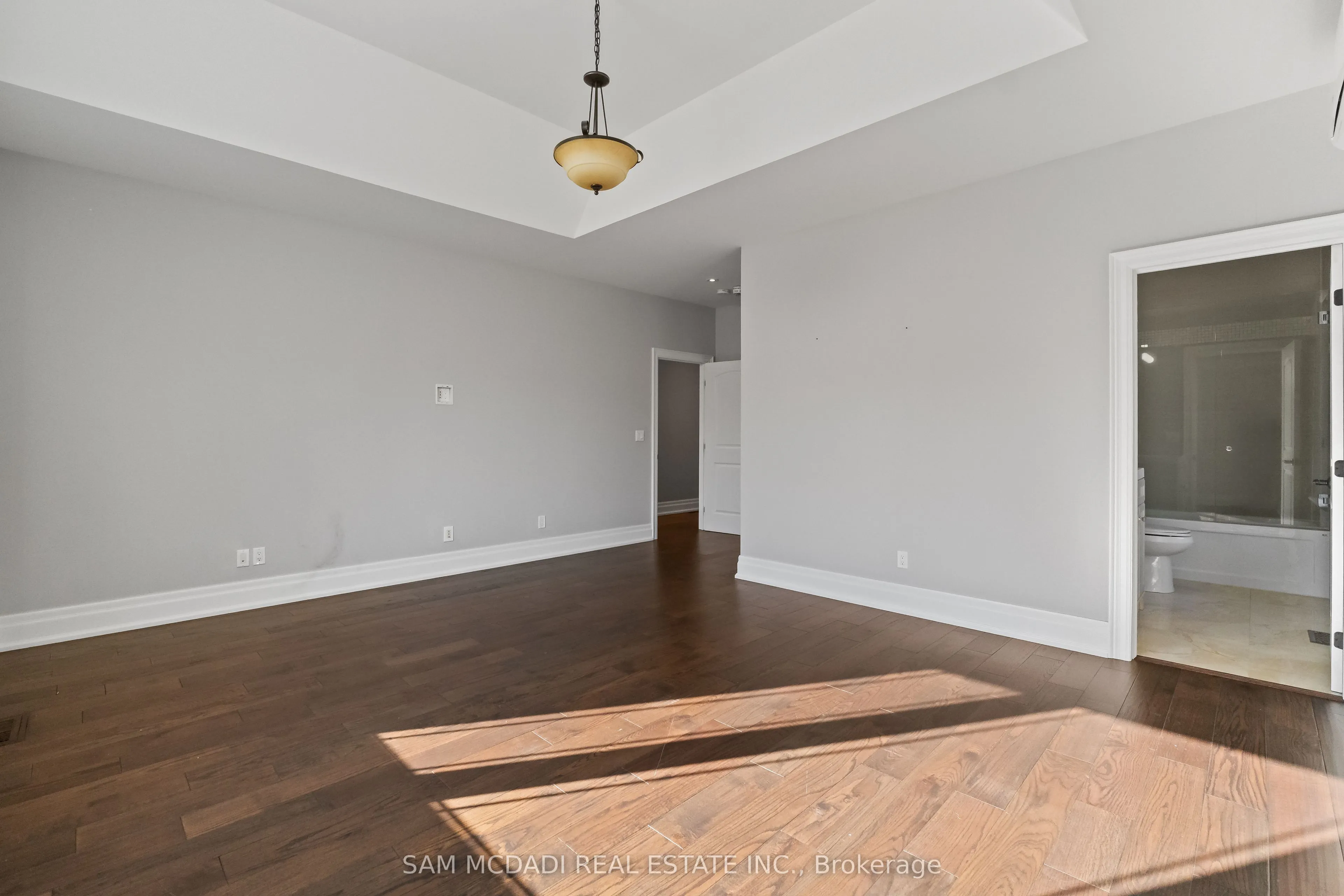 1487 Myron Drive