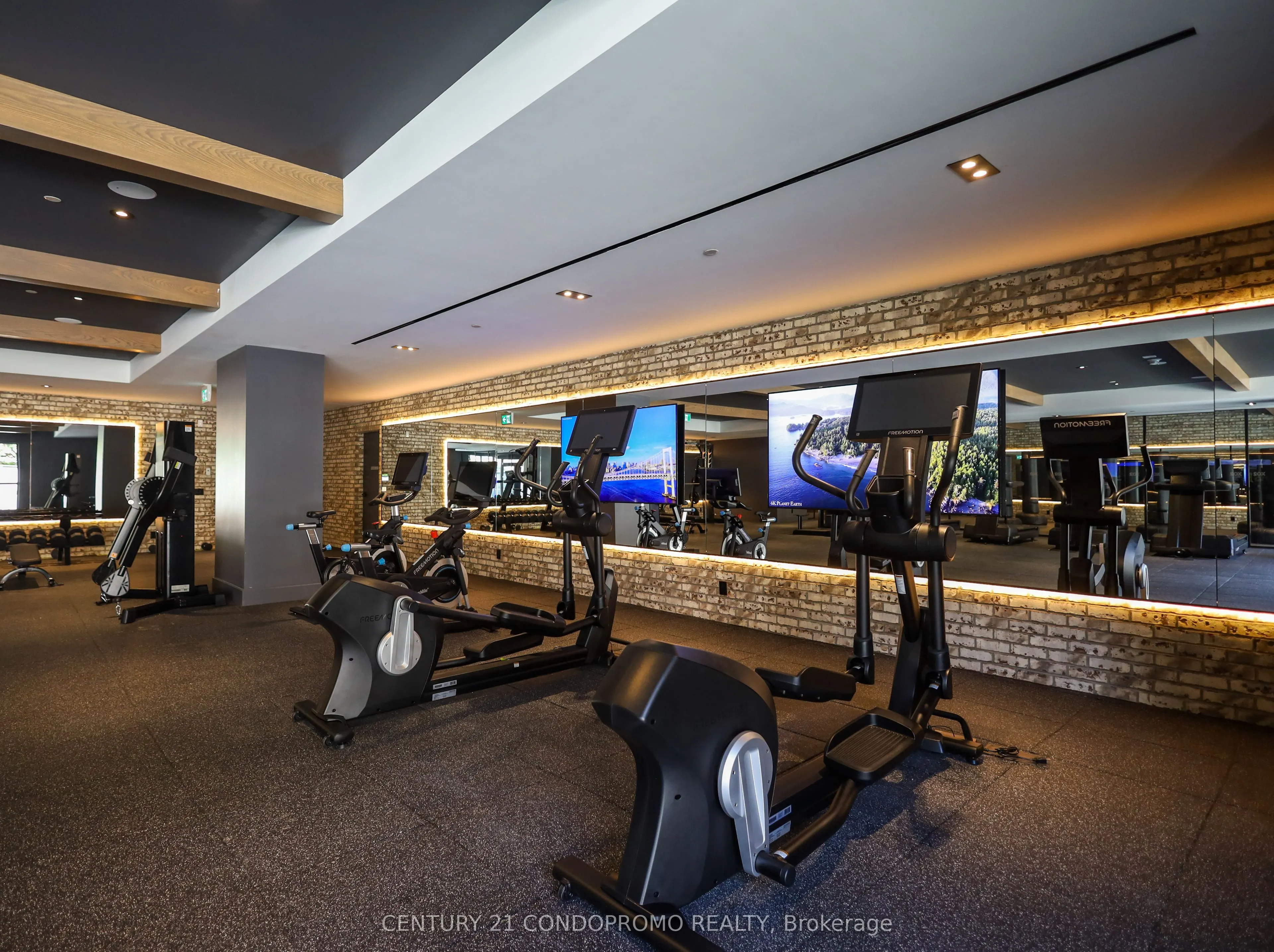 285 Dufferin Street #1601