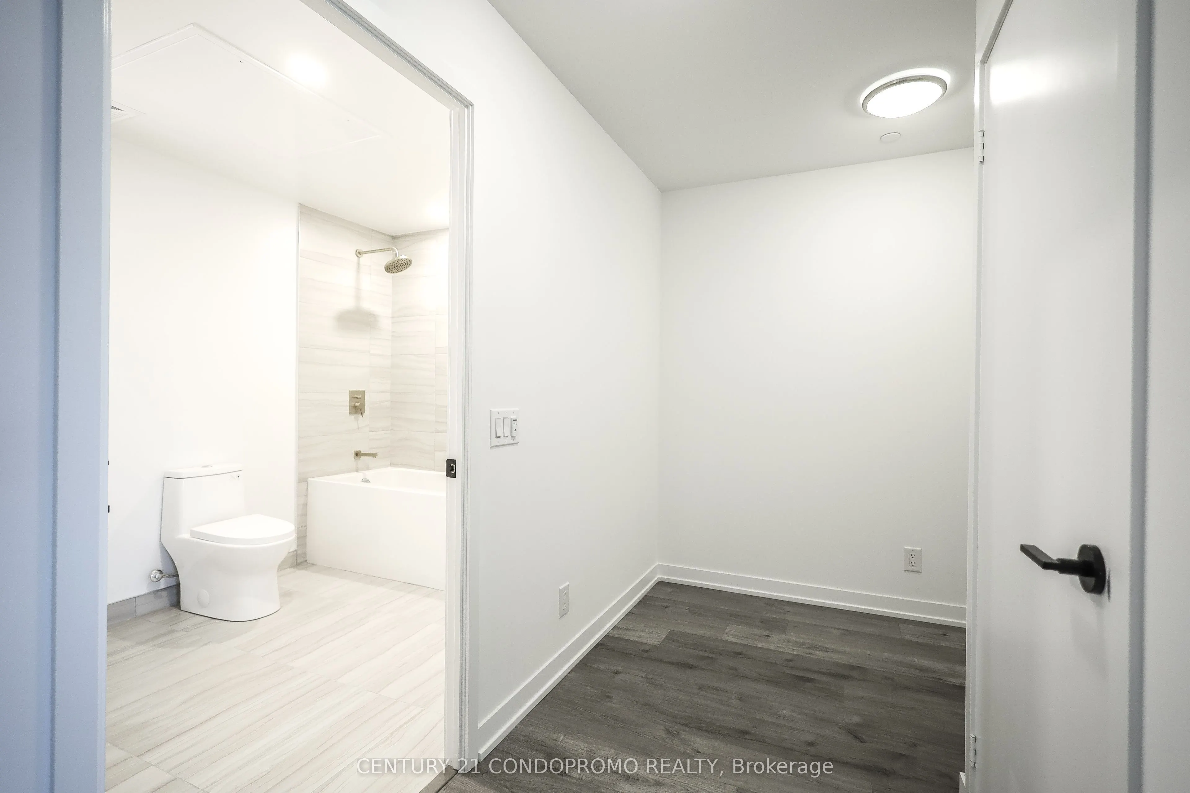 285 Dufferin Street #1601