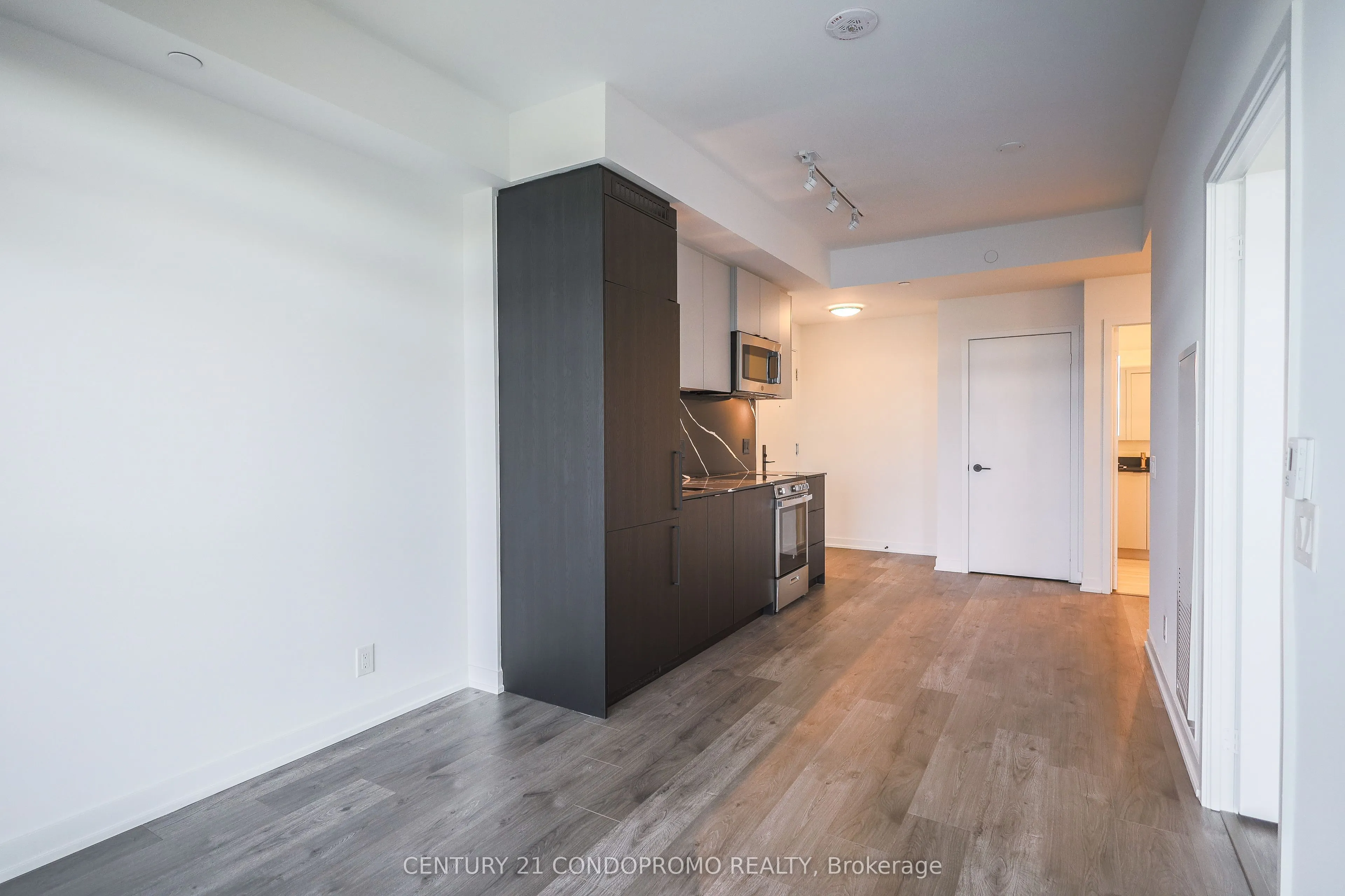 285 Dufferin Street #1601