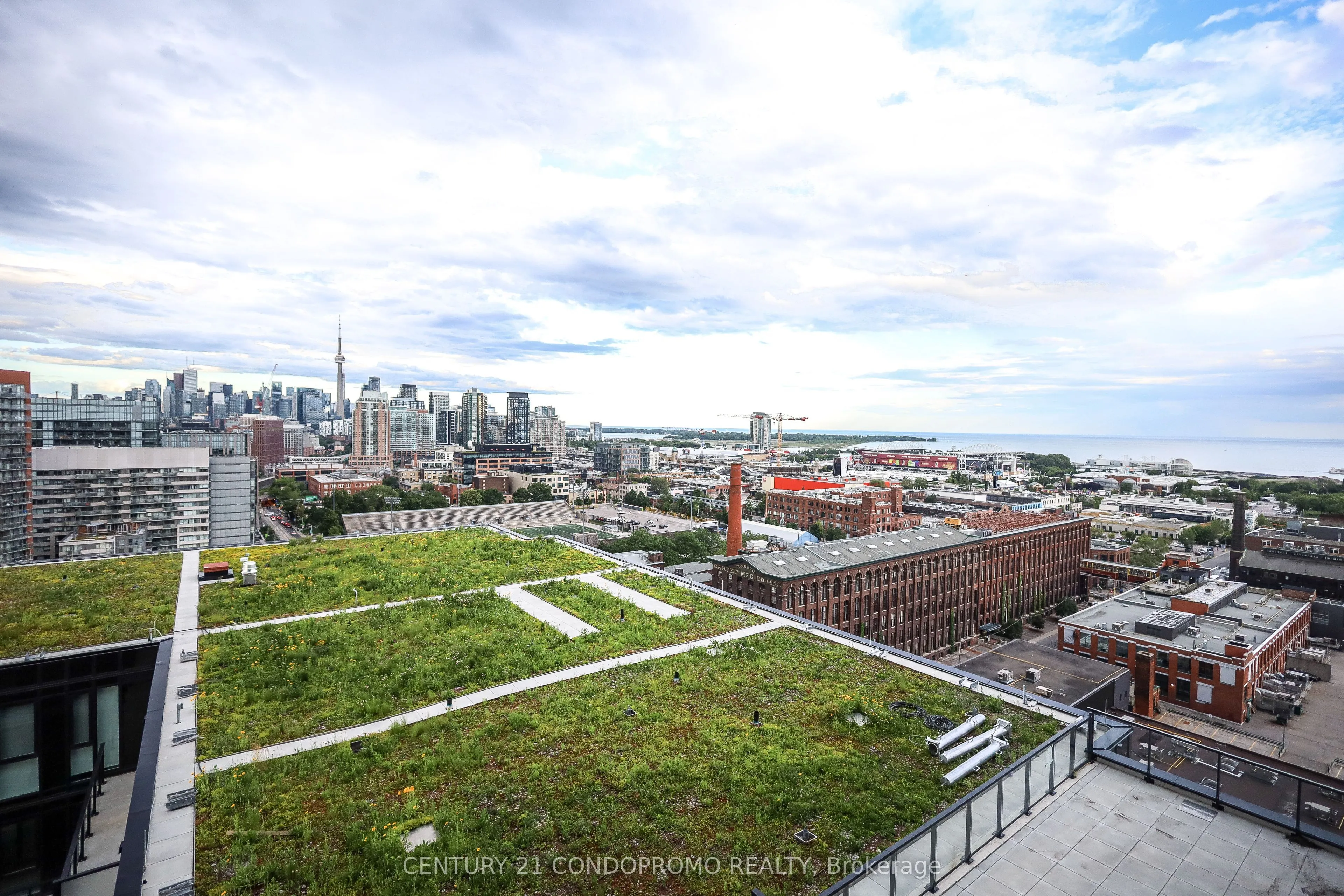 285 Dufferin Street #1601