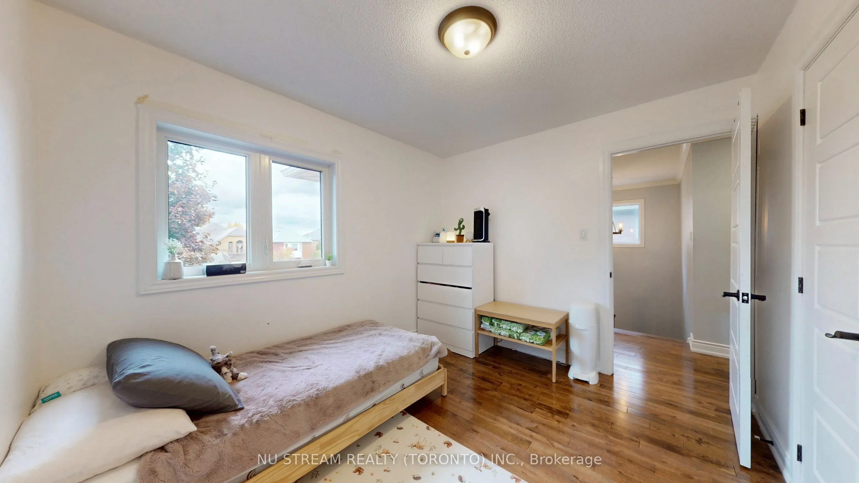3926 Hazelridge Road