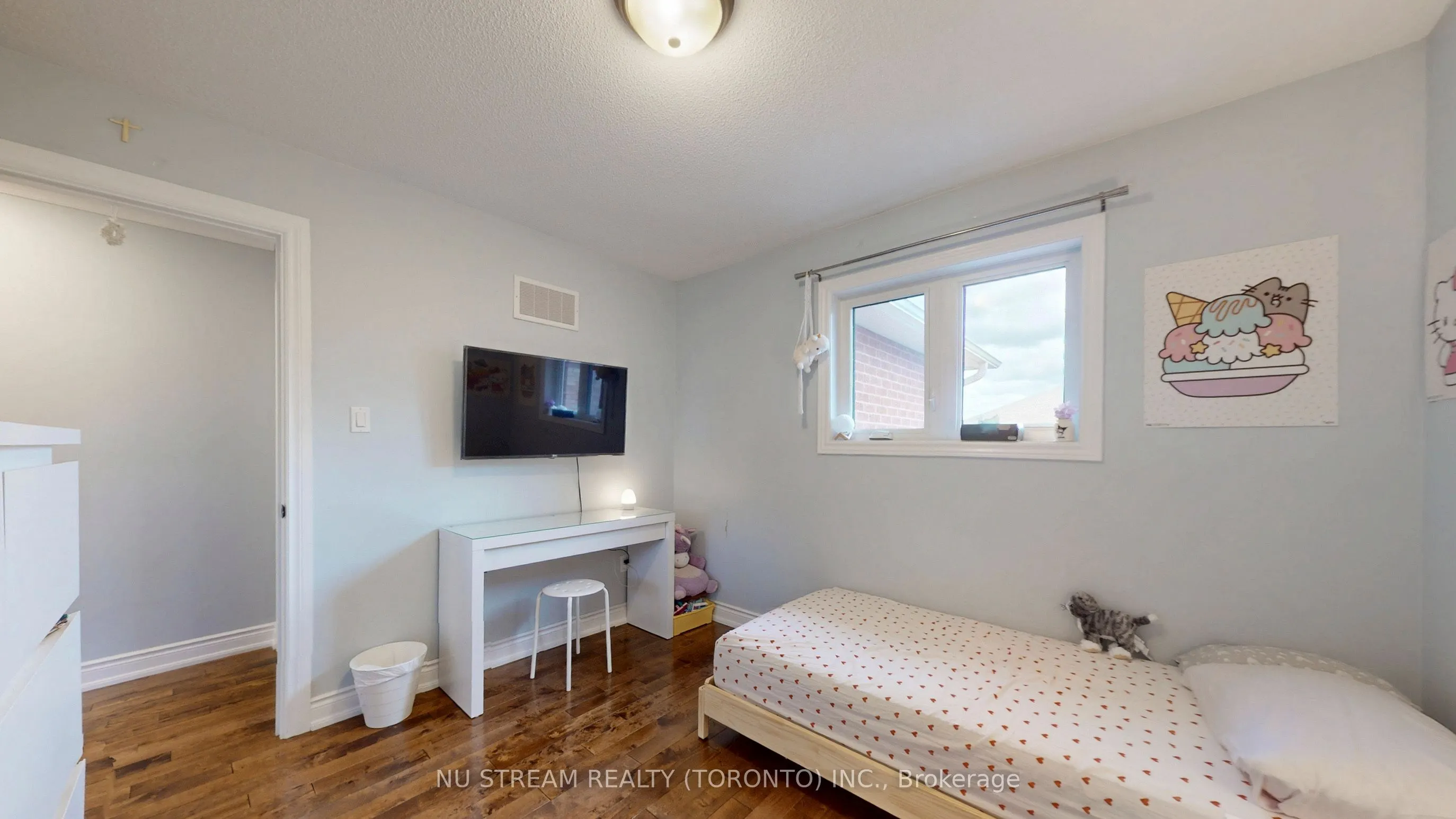 3926 Hazelridge Road