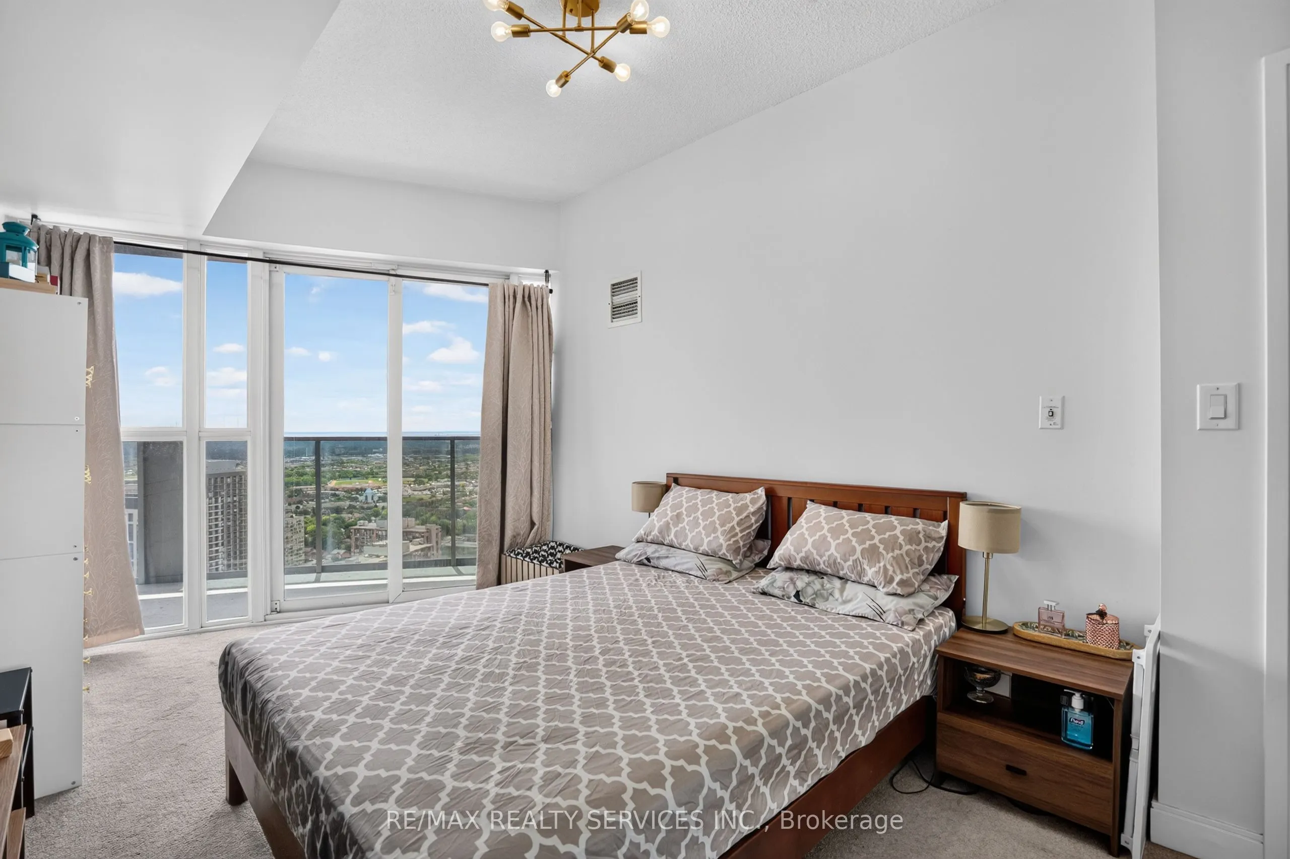 60 Absolute Avenue #4403