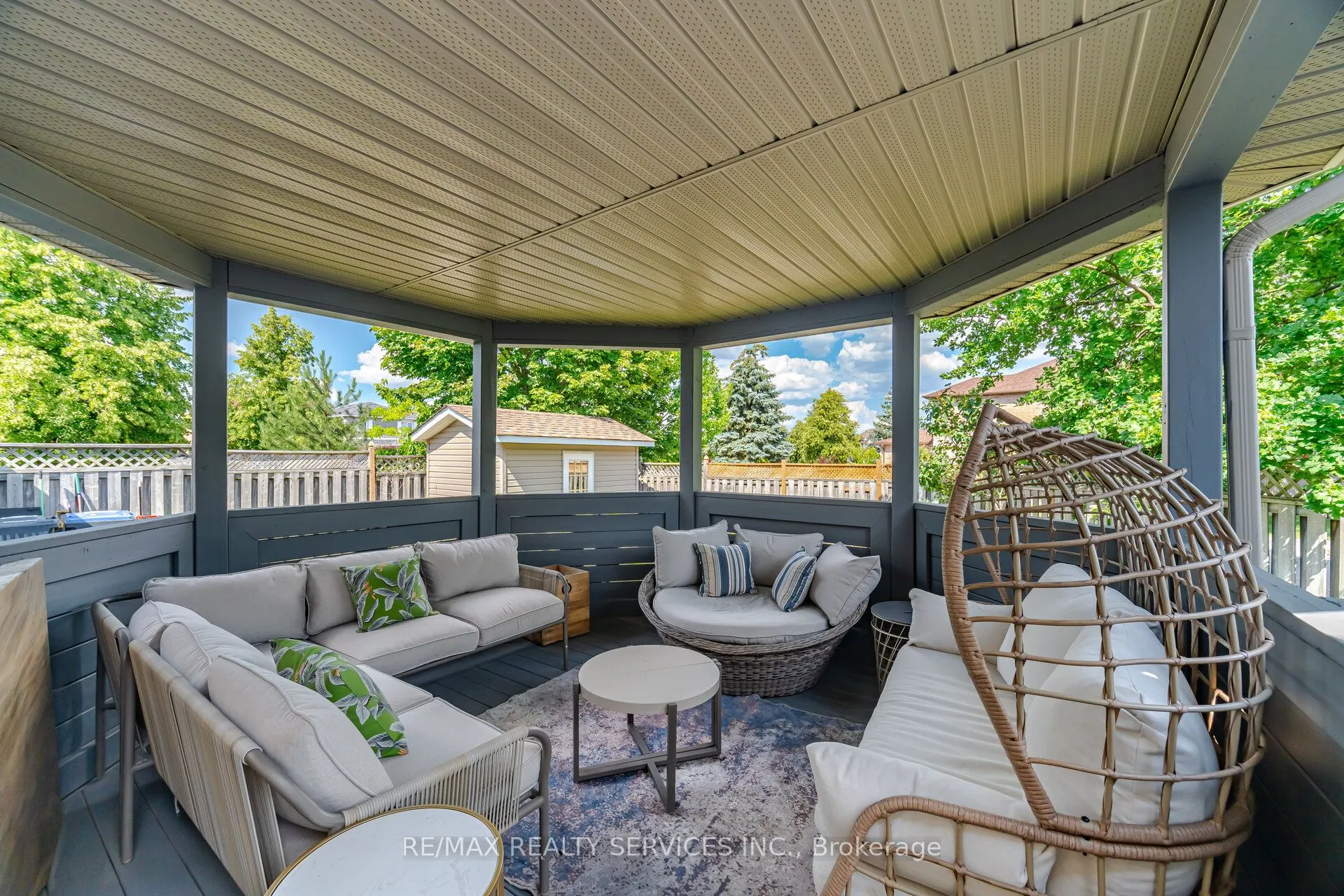 35 Glenmanor Drive