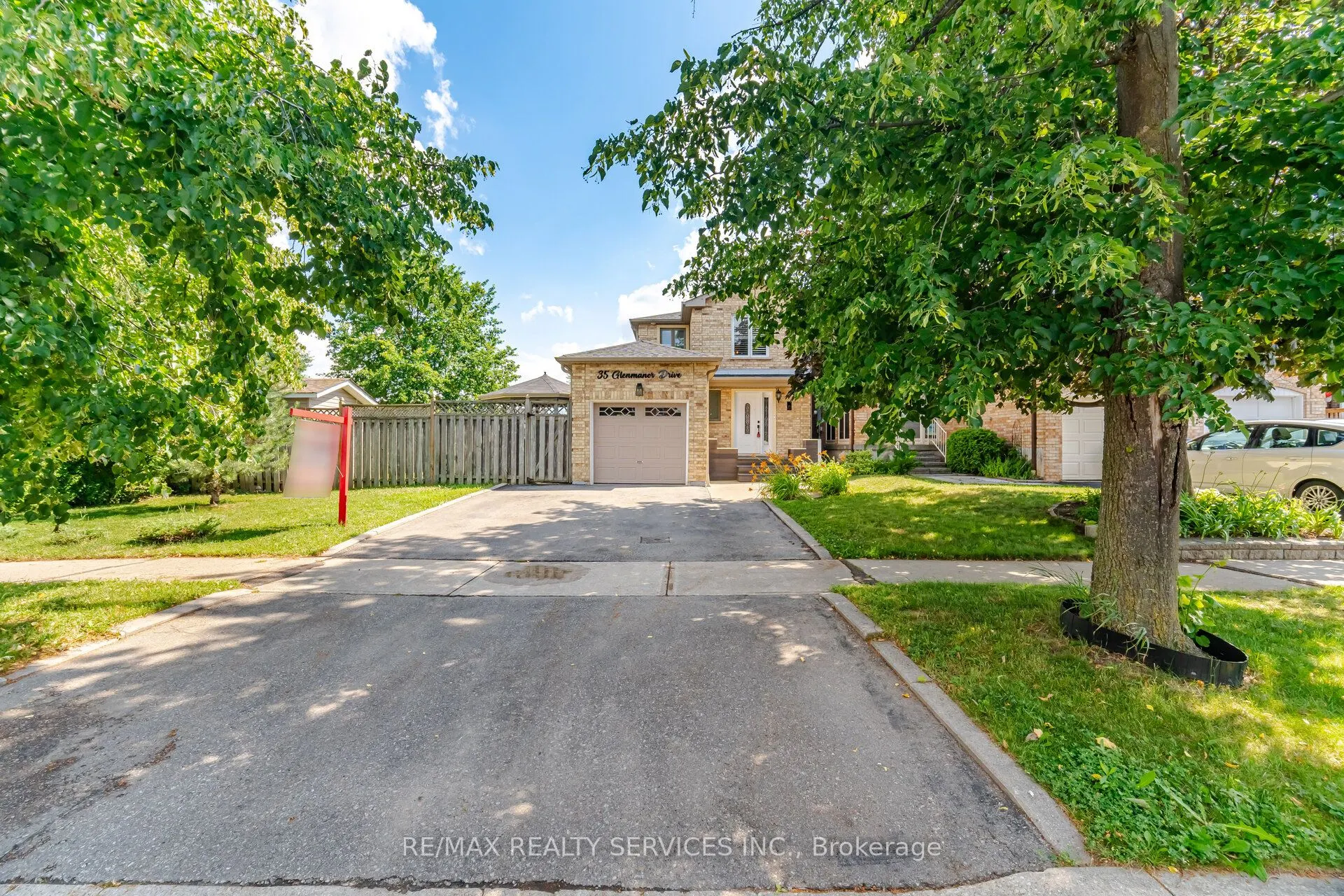 35 Glenmanor Drive