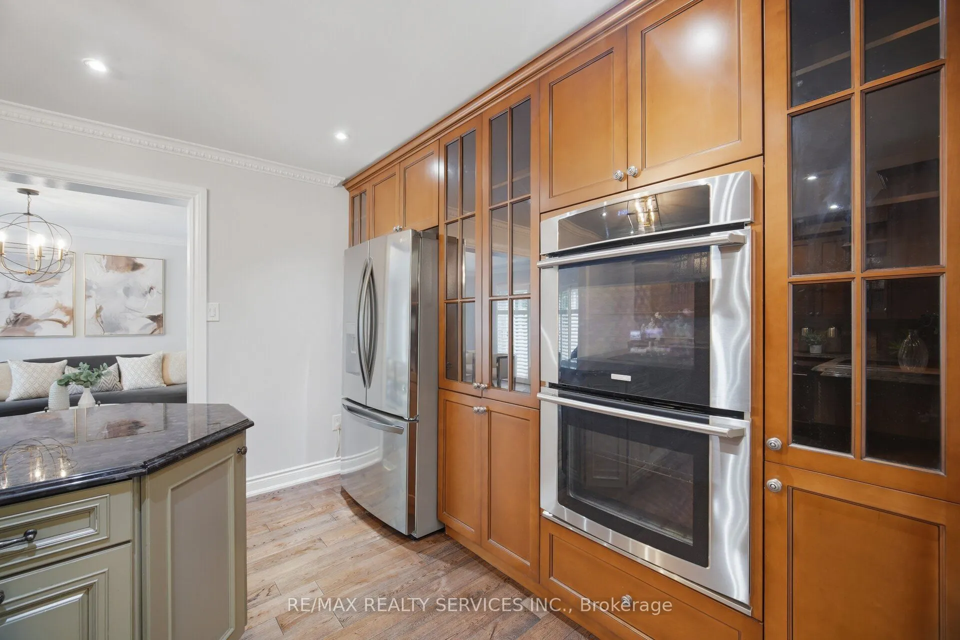 35 Glenmanor Drive