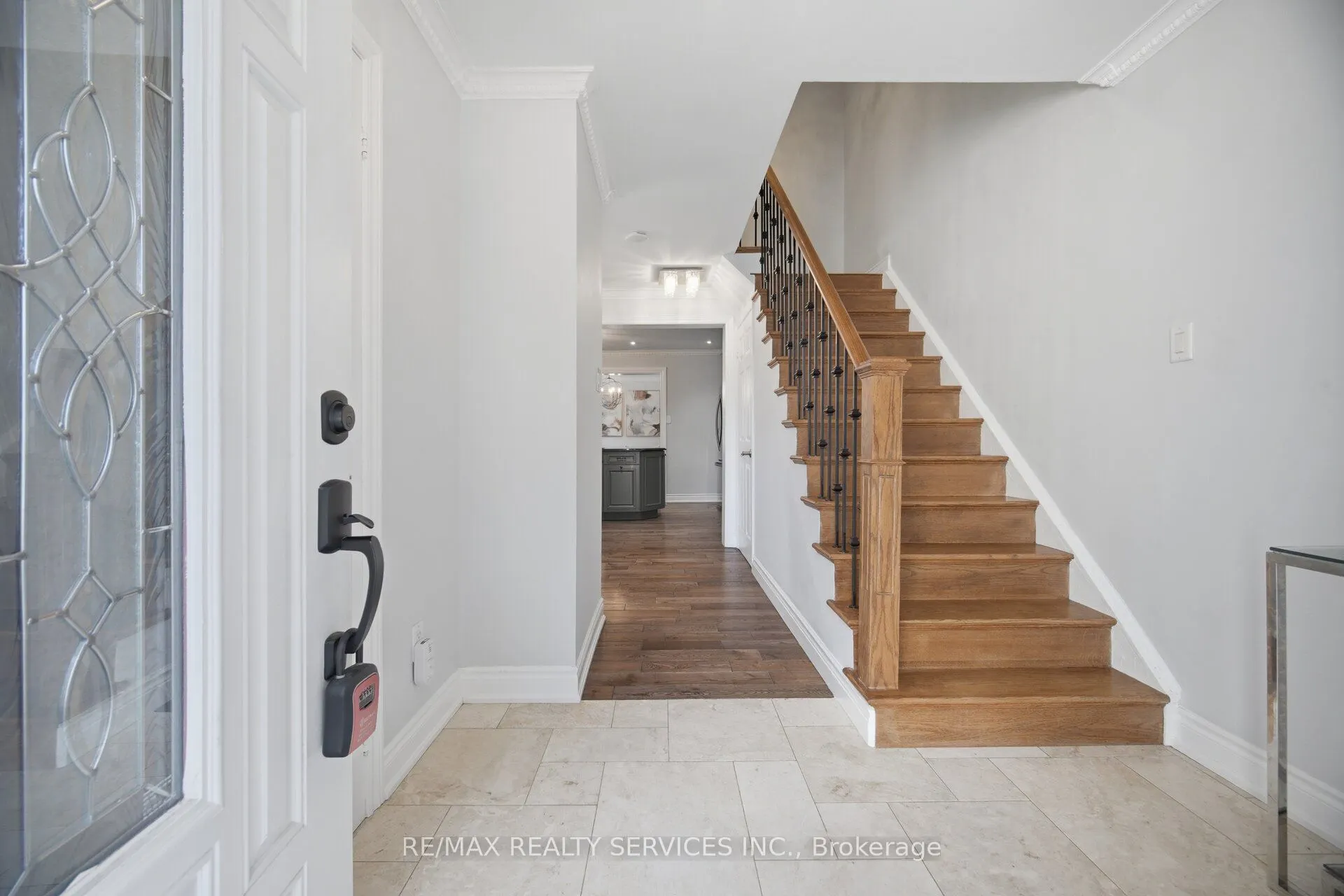35 Glenmanor Drive