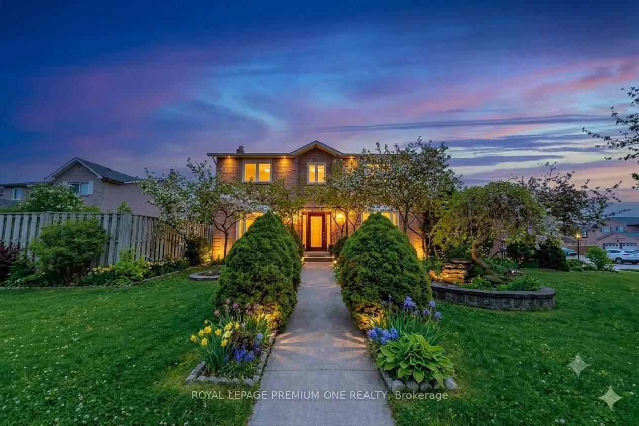 25 Sir Lancelot Court