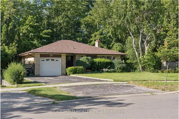 129 Riverhead Drive
