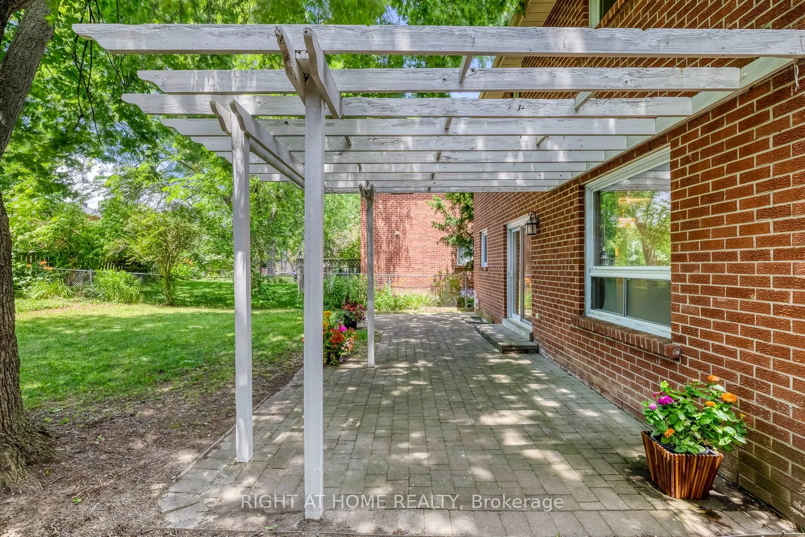 1025 Vanier Drive