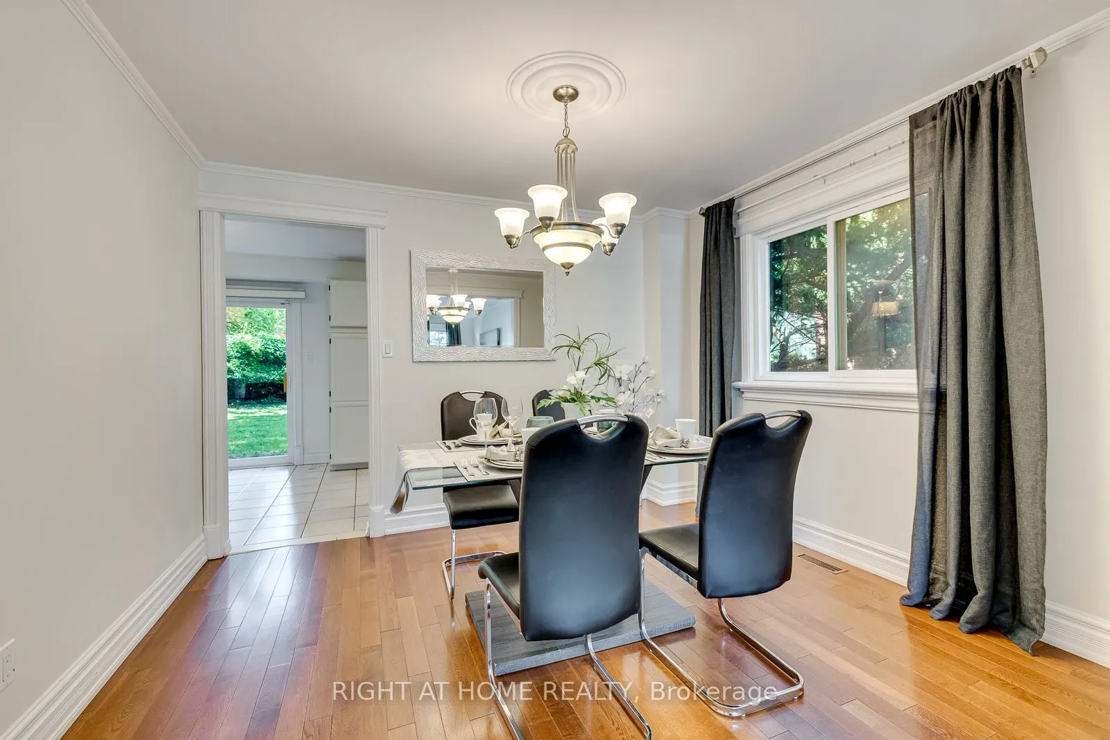 1025 Vanier Drive