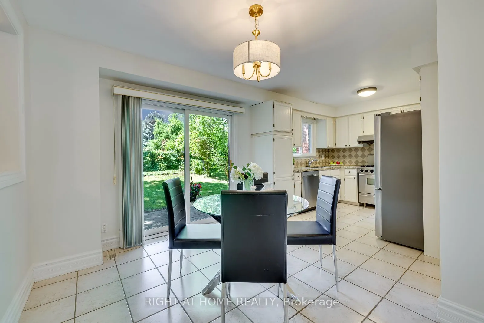 1025 Vanier Drive