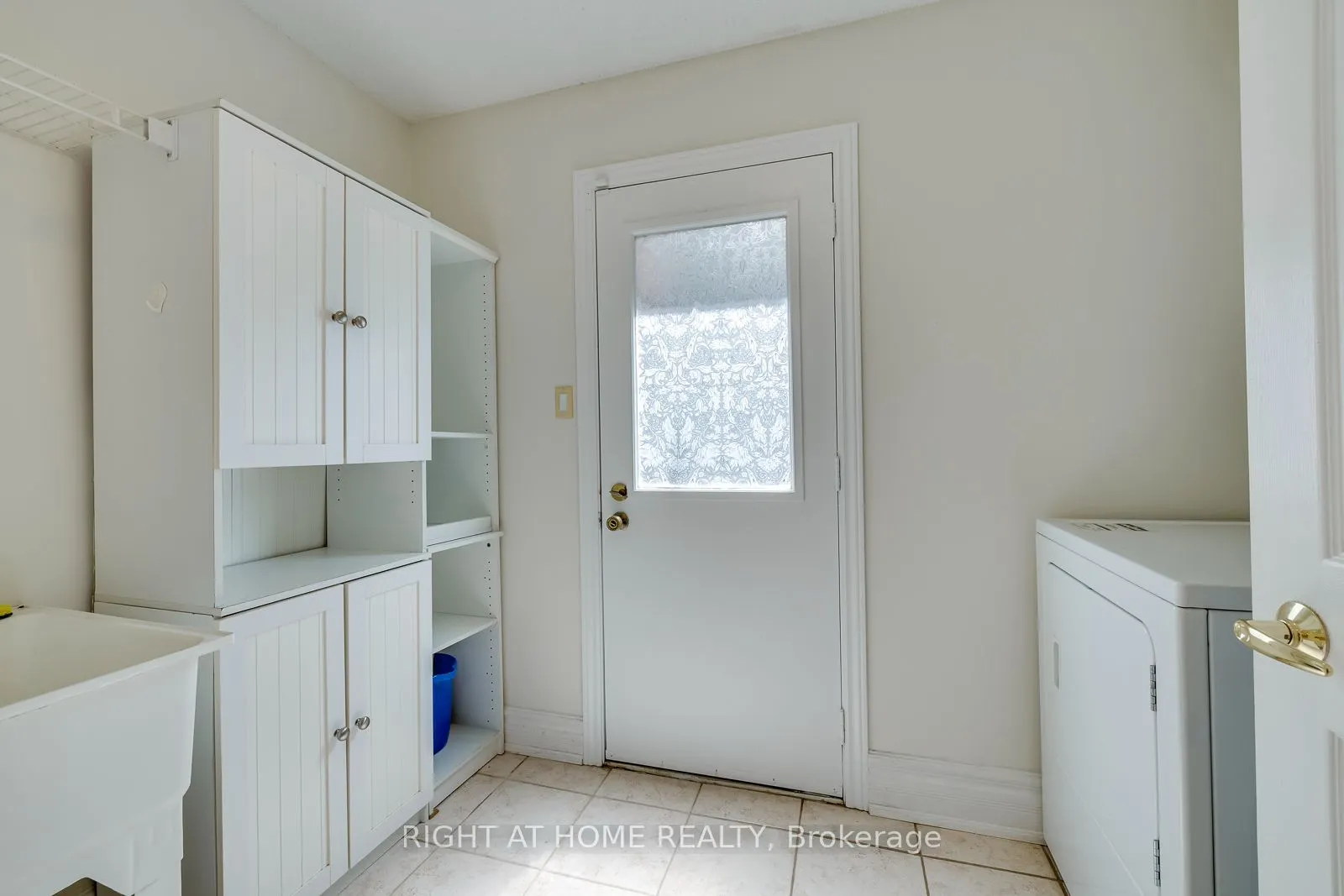 1025 Vanier Drive
