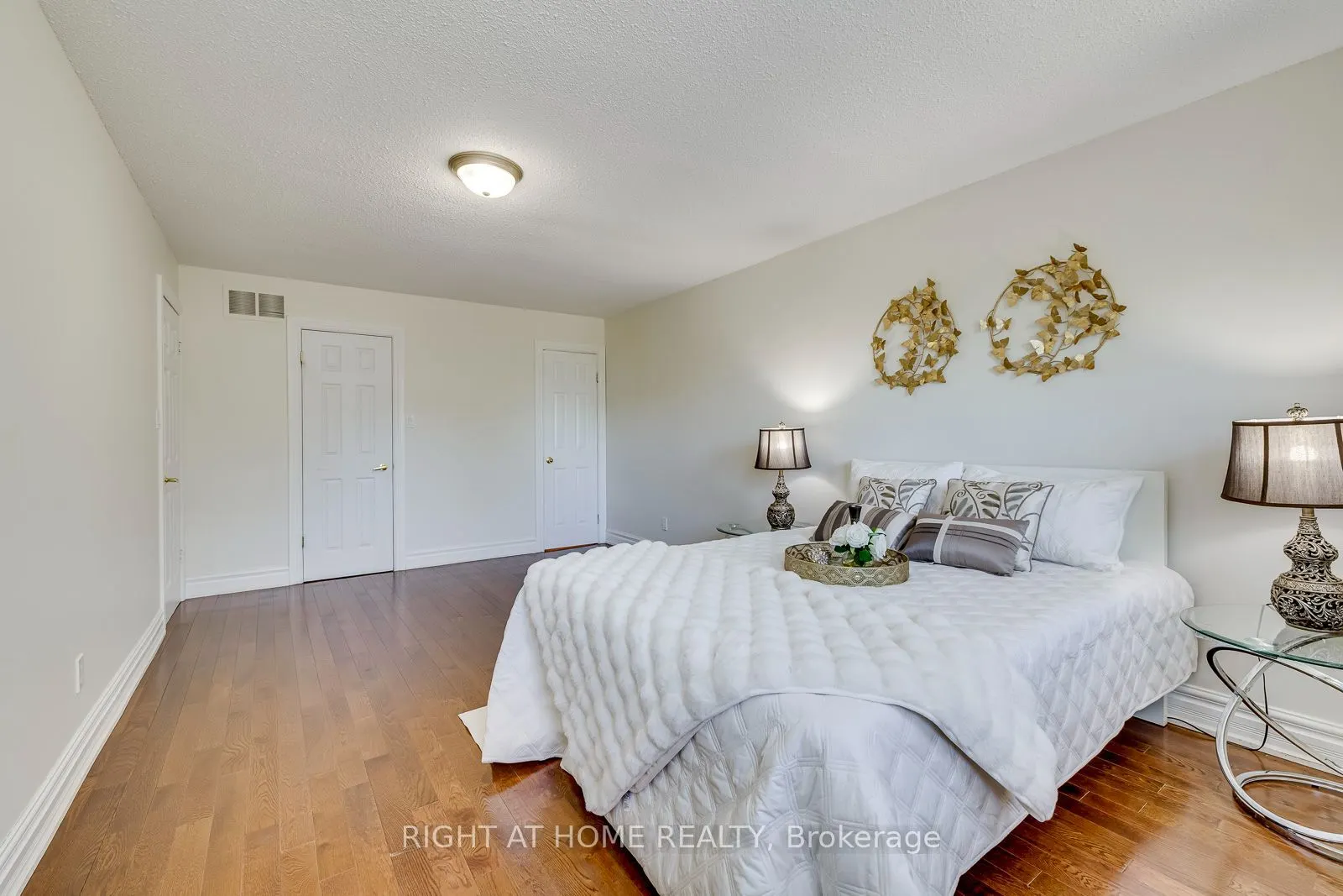 1025 Vanier Drive