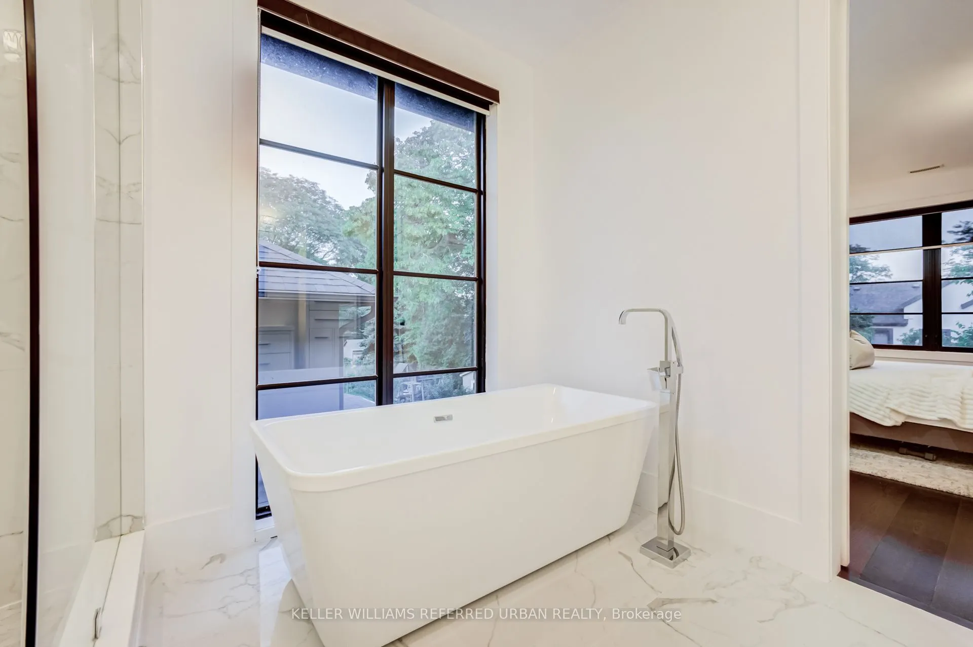 57 Ambleside Avenue