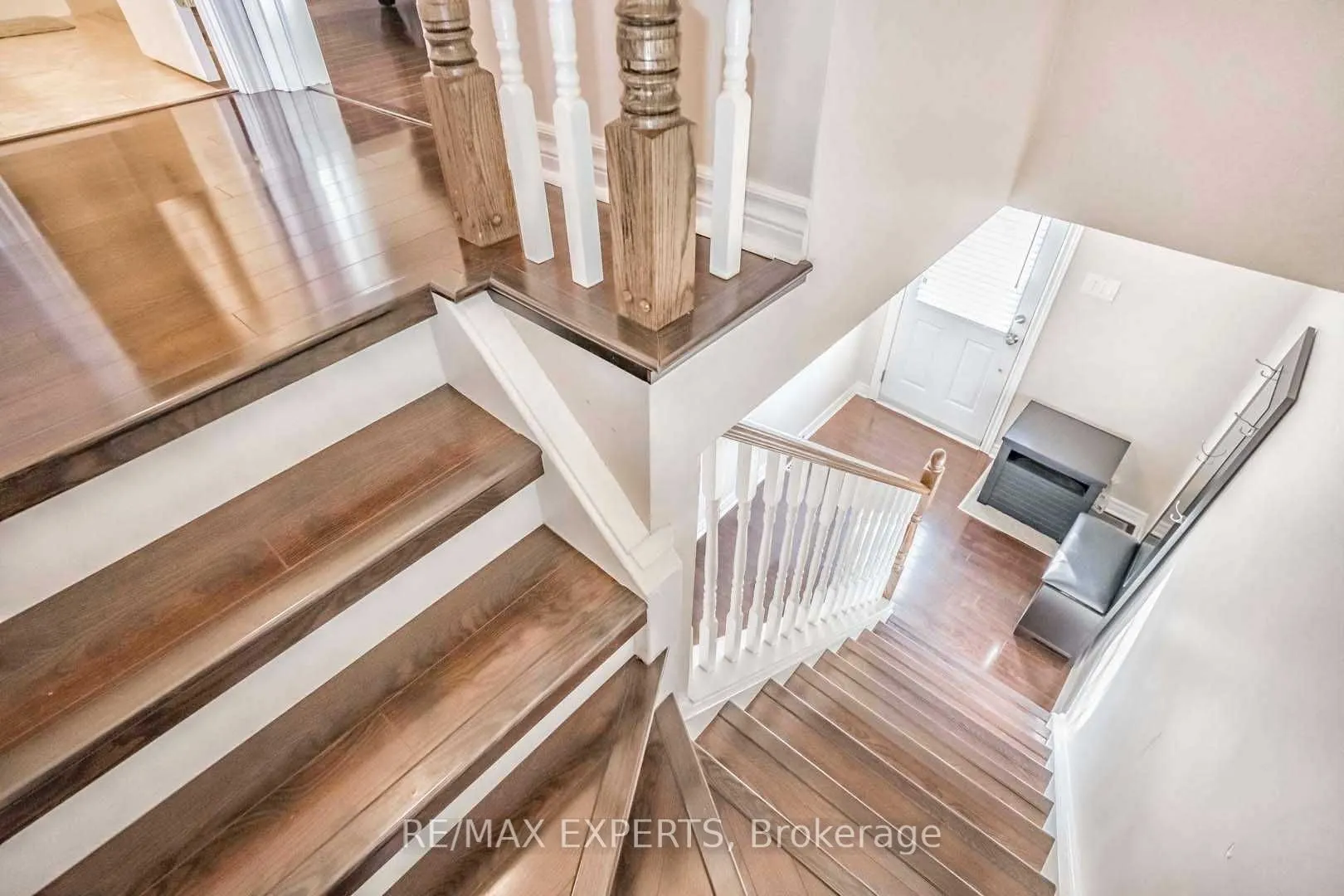 101 Morley Crescent #101