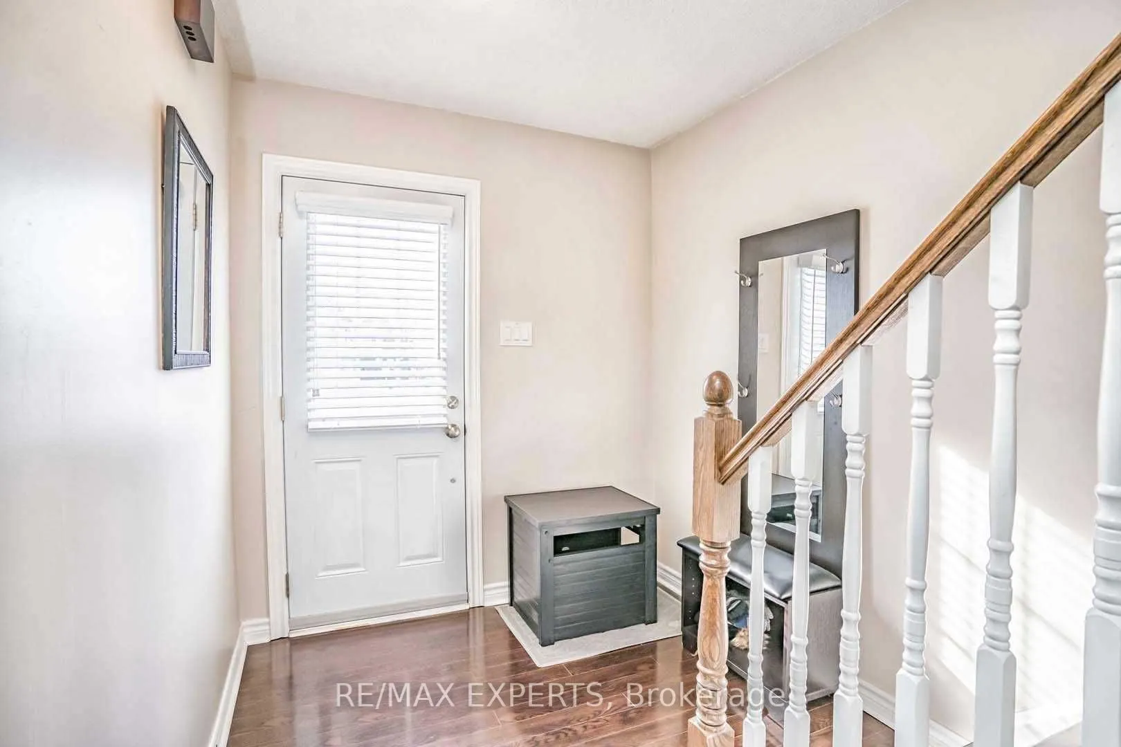 101 Morley Crescent #101