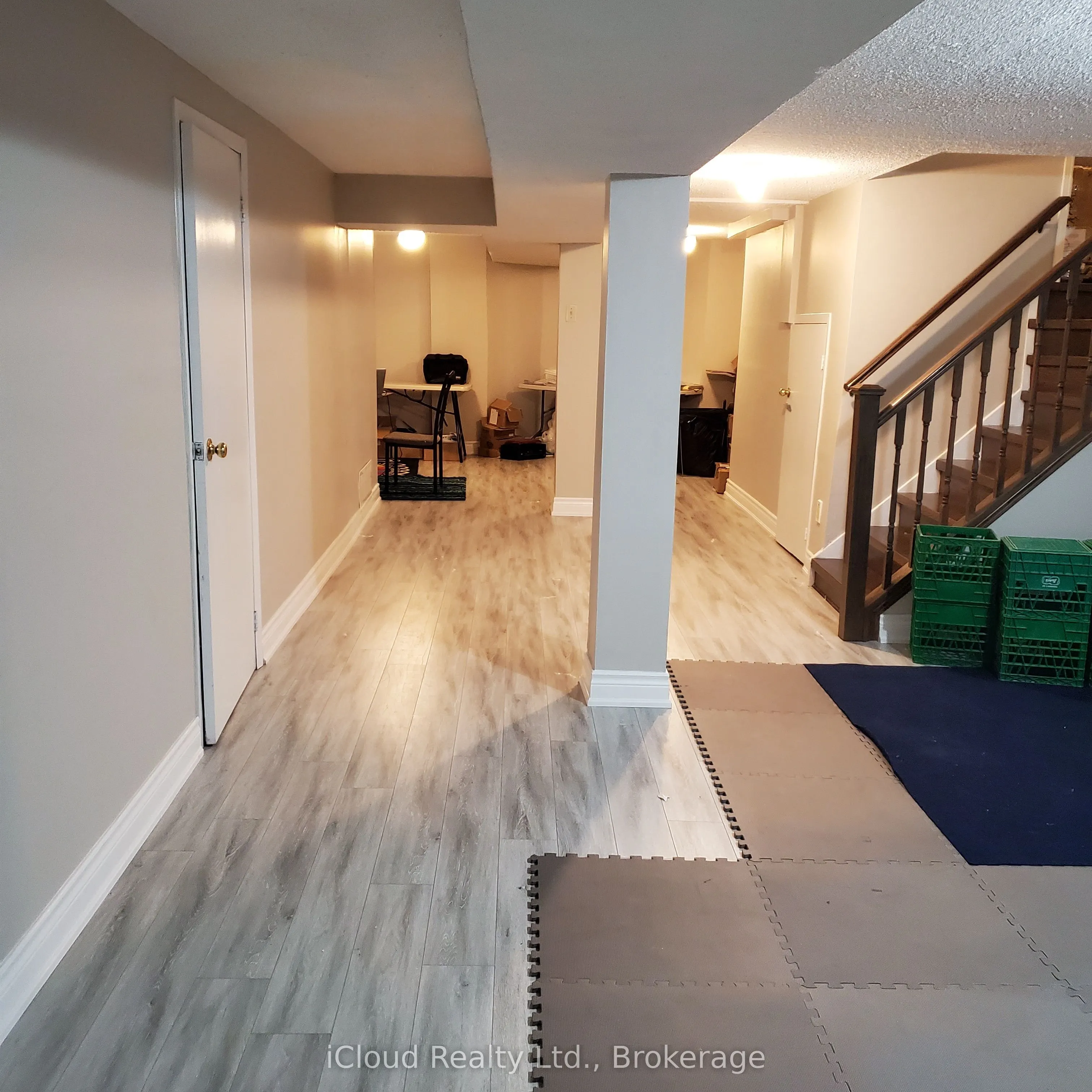 2776 Lindholm Crescent