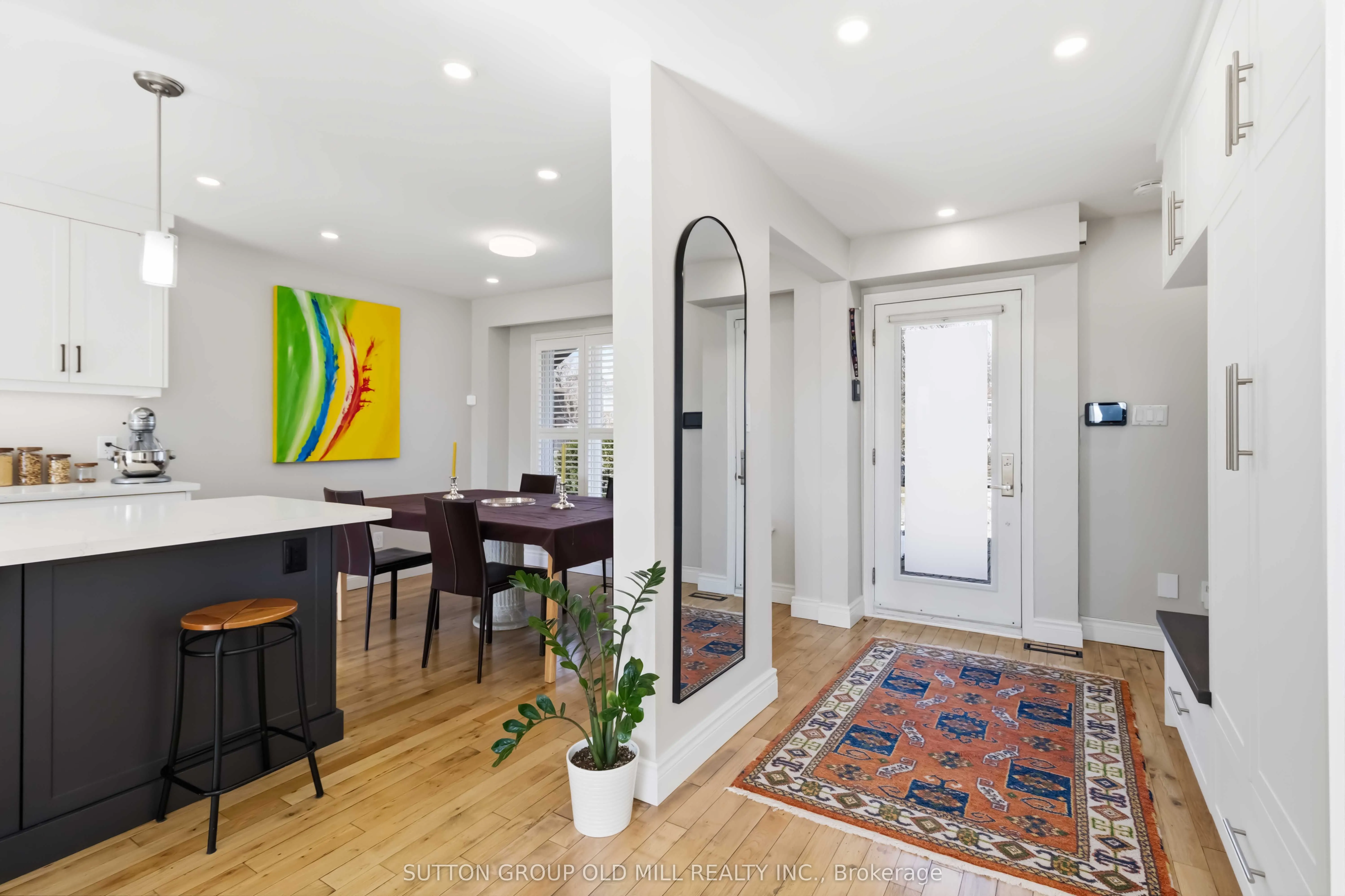2811 Constable Road