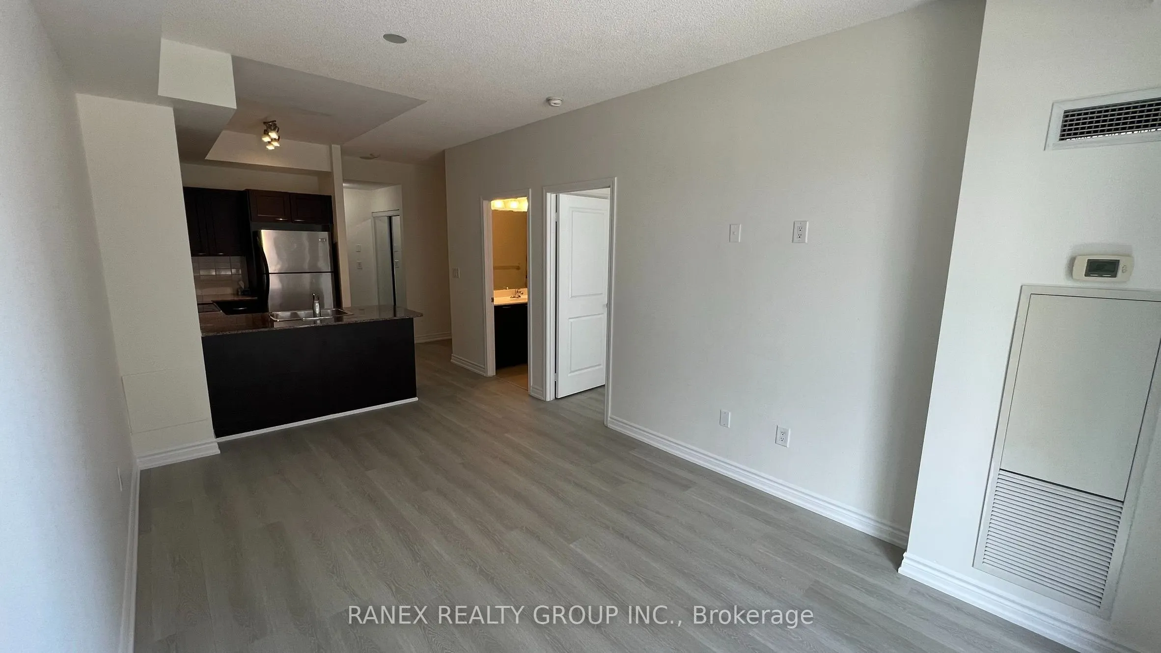 385 Prince Of Wales Drive #317