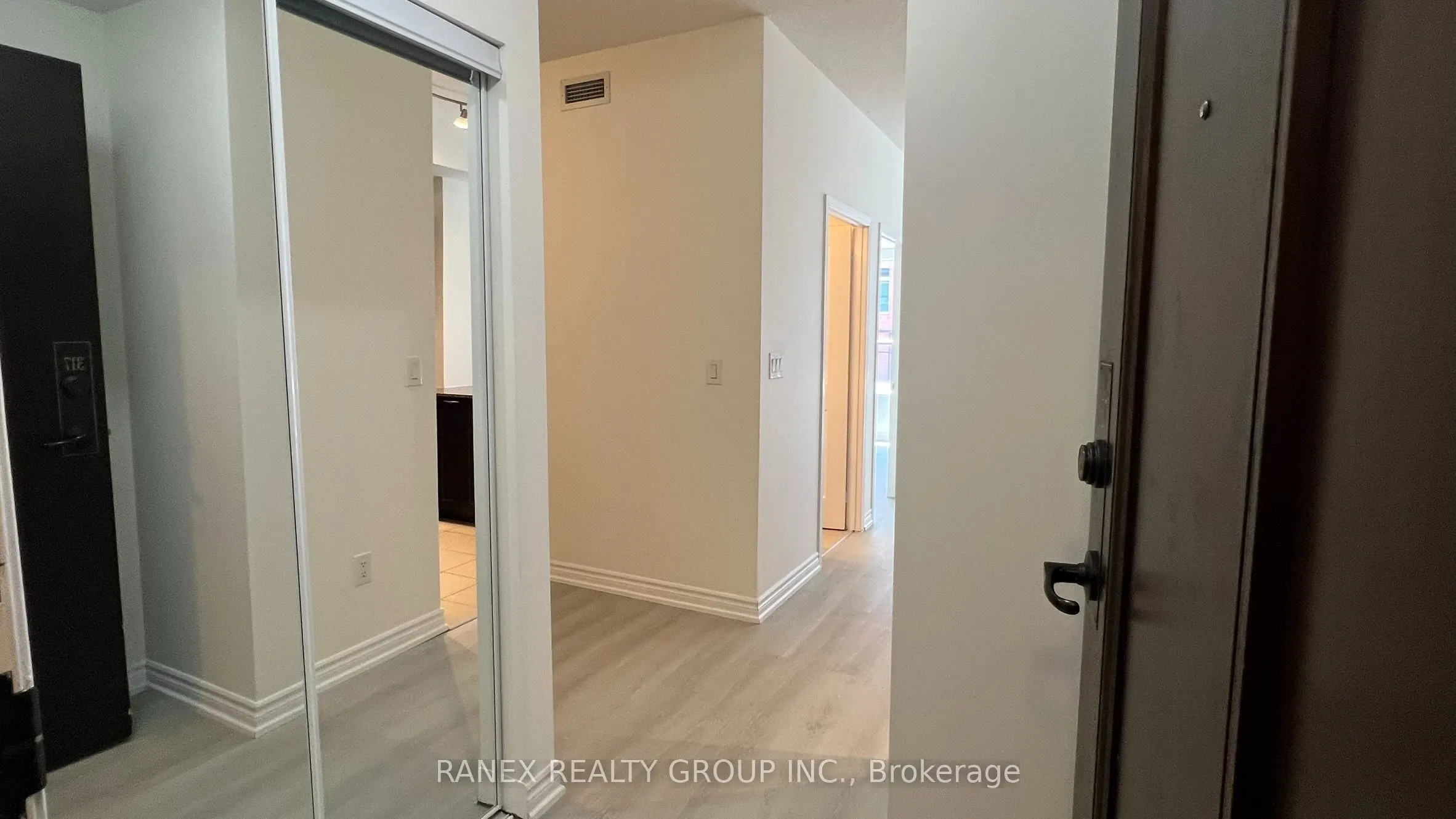 385 Prince Of Wales Drive #317