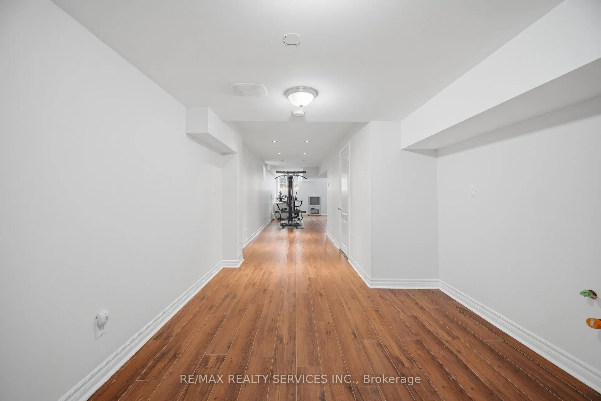 62 SIR JACOBS Crescent