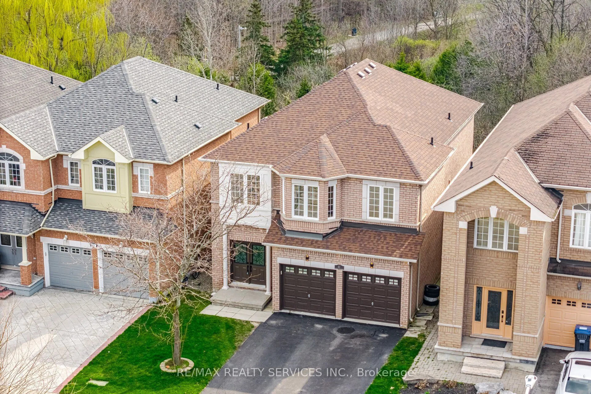 62 SIR JACOBS Crescent