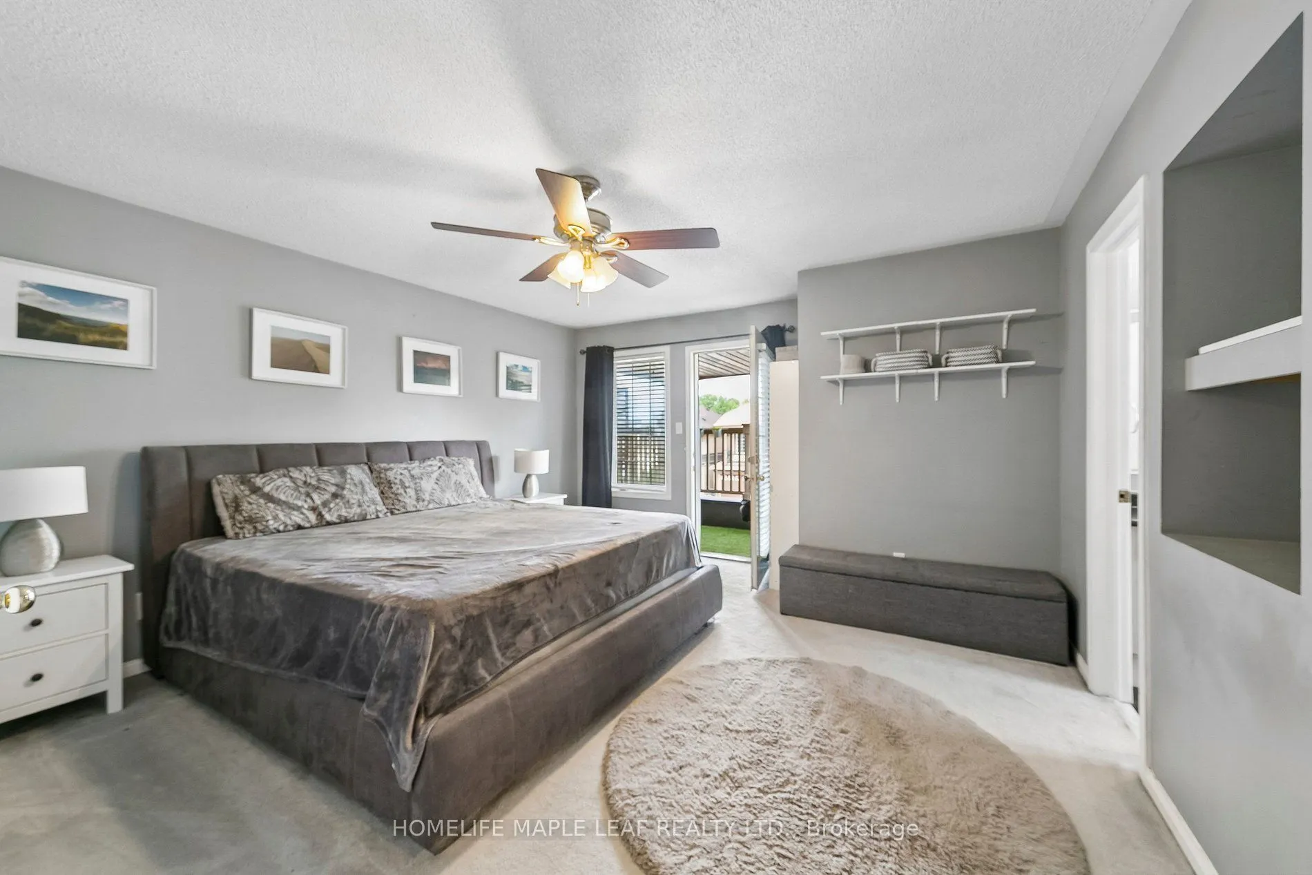 3948 Deepwood Heights