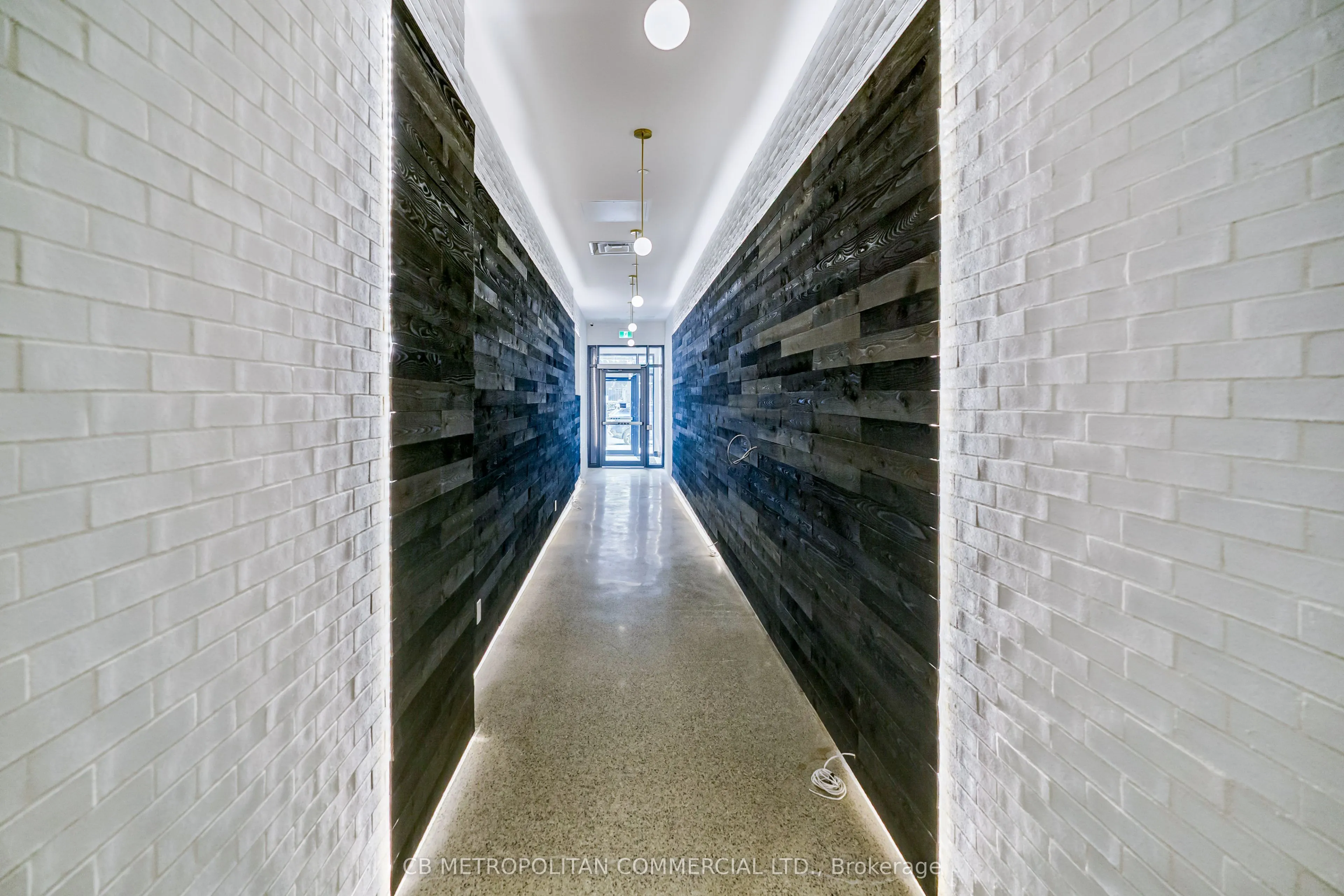 2946 Dundas Street West Street W #409