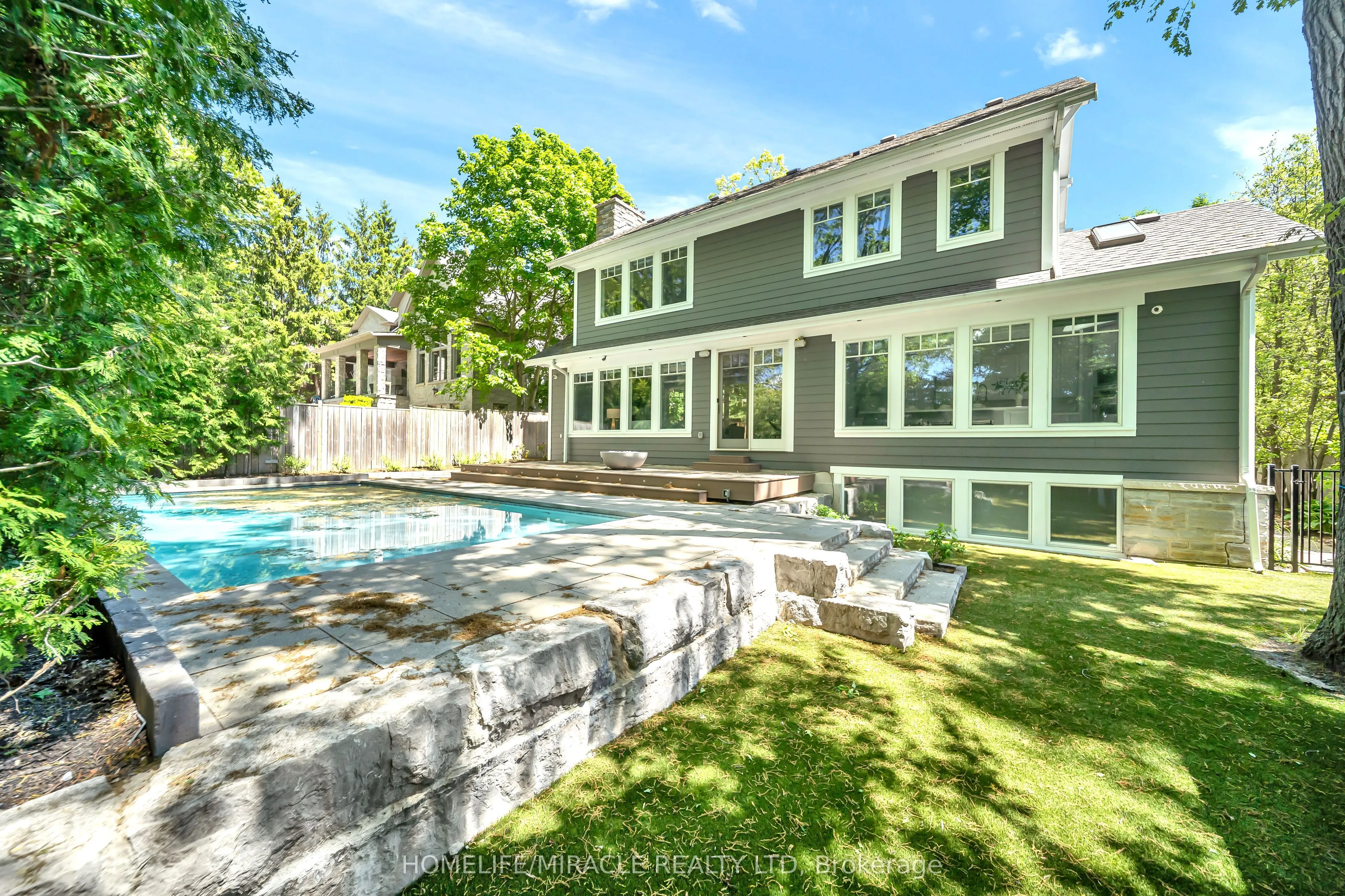 271 Oakhill Road