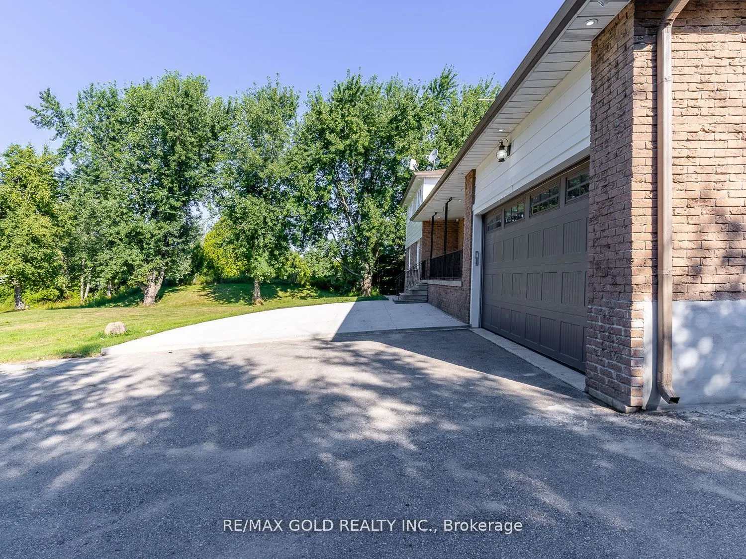 19139 Heart Lake Road