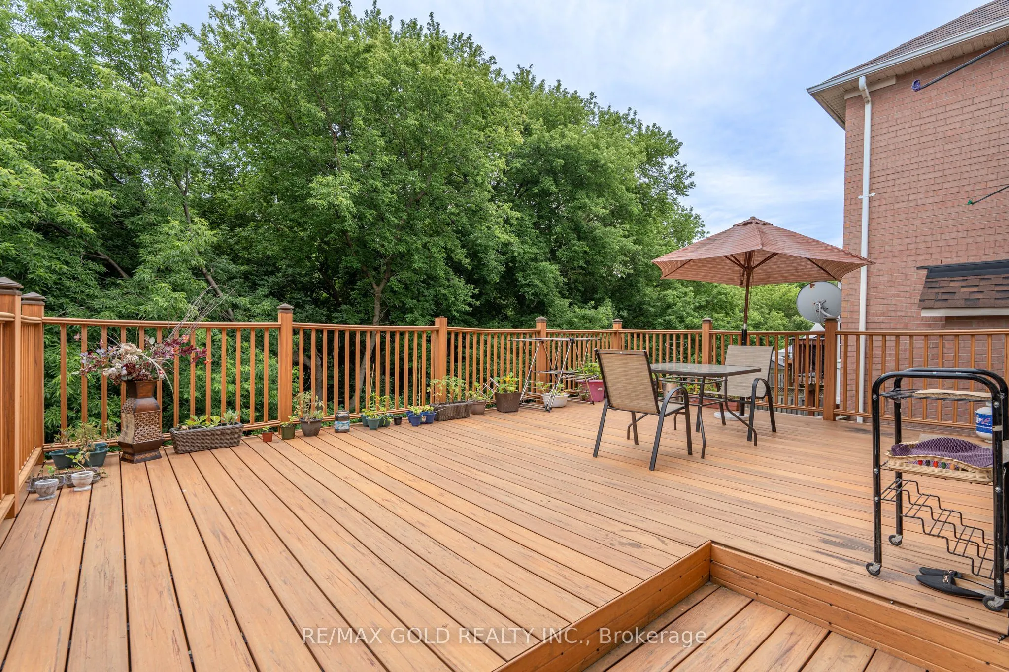 141 Whitwell Drive