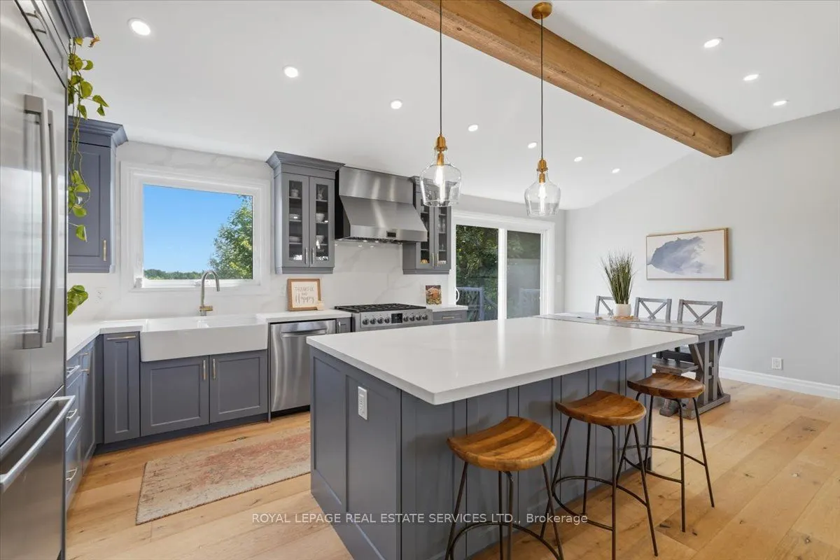 10767 Third Line