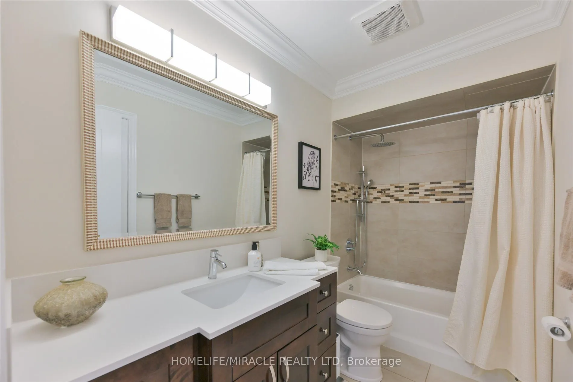 2479 Rathlin Court