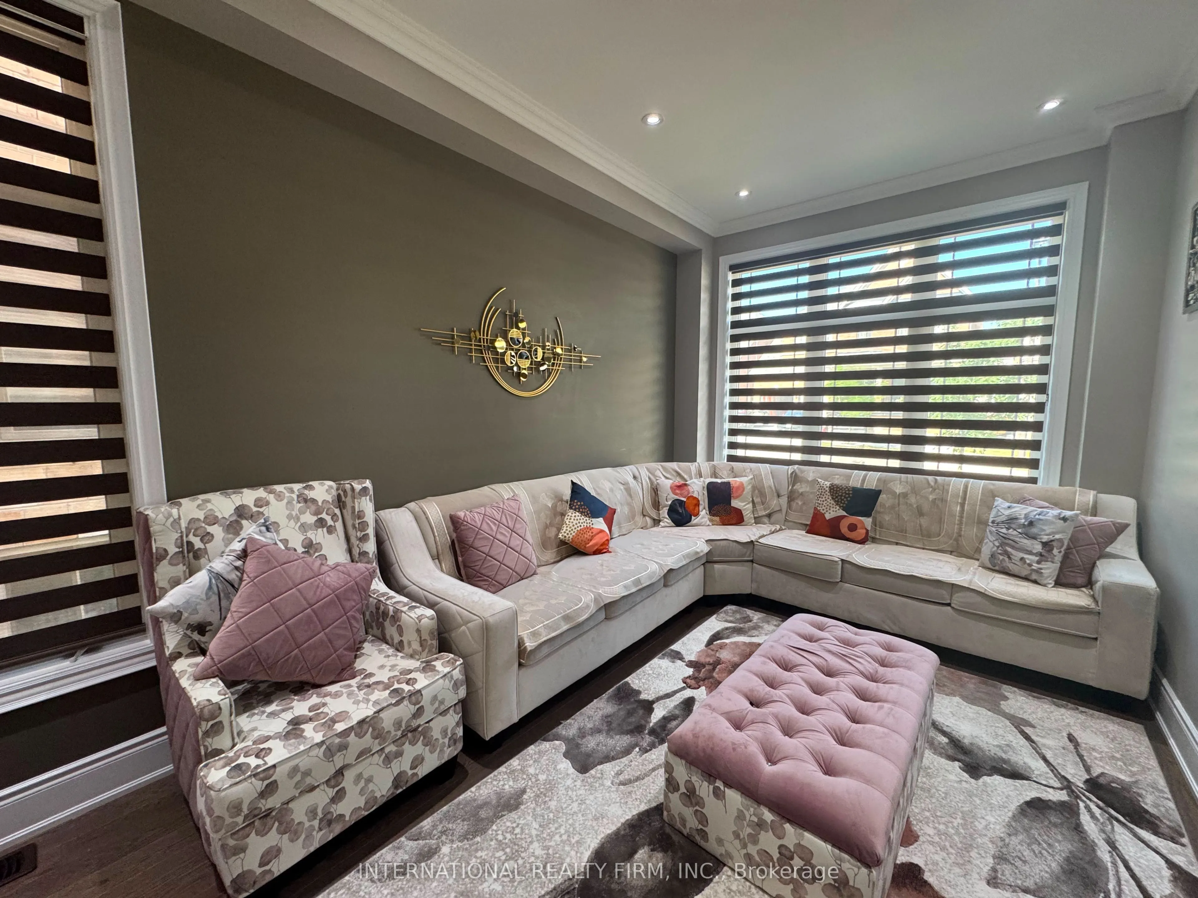 45 Daisy Meadow Crescent