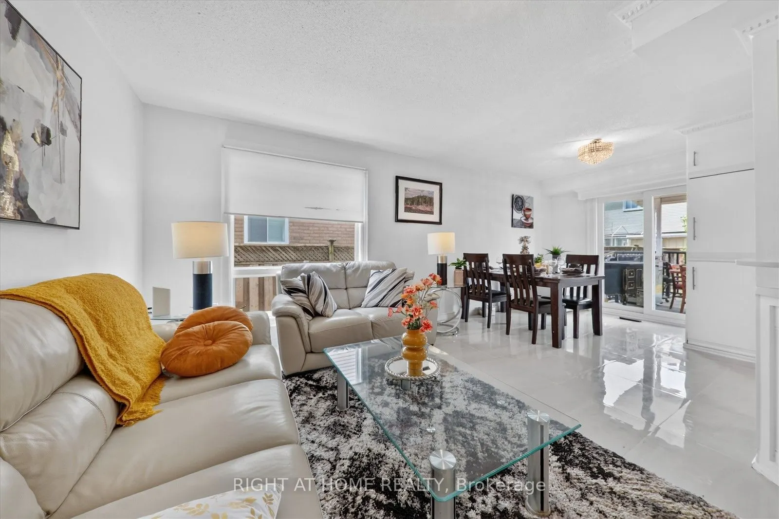 531 Wallenberg Crescent