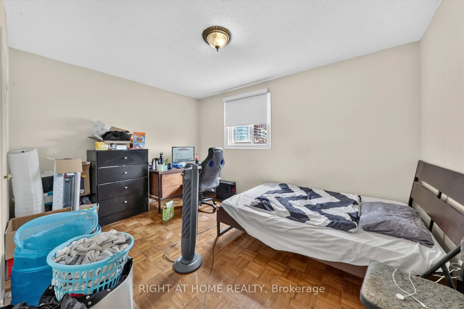 531 Wallenberg Crescent