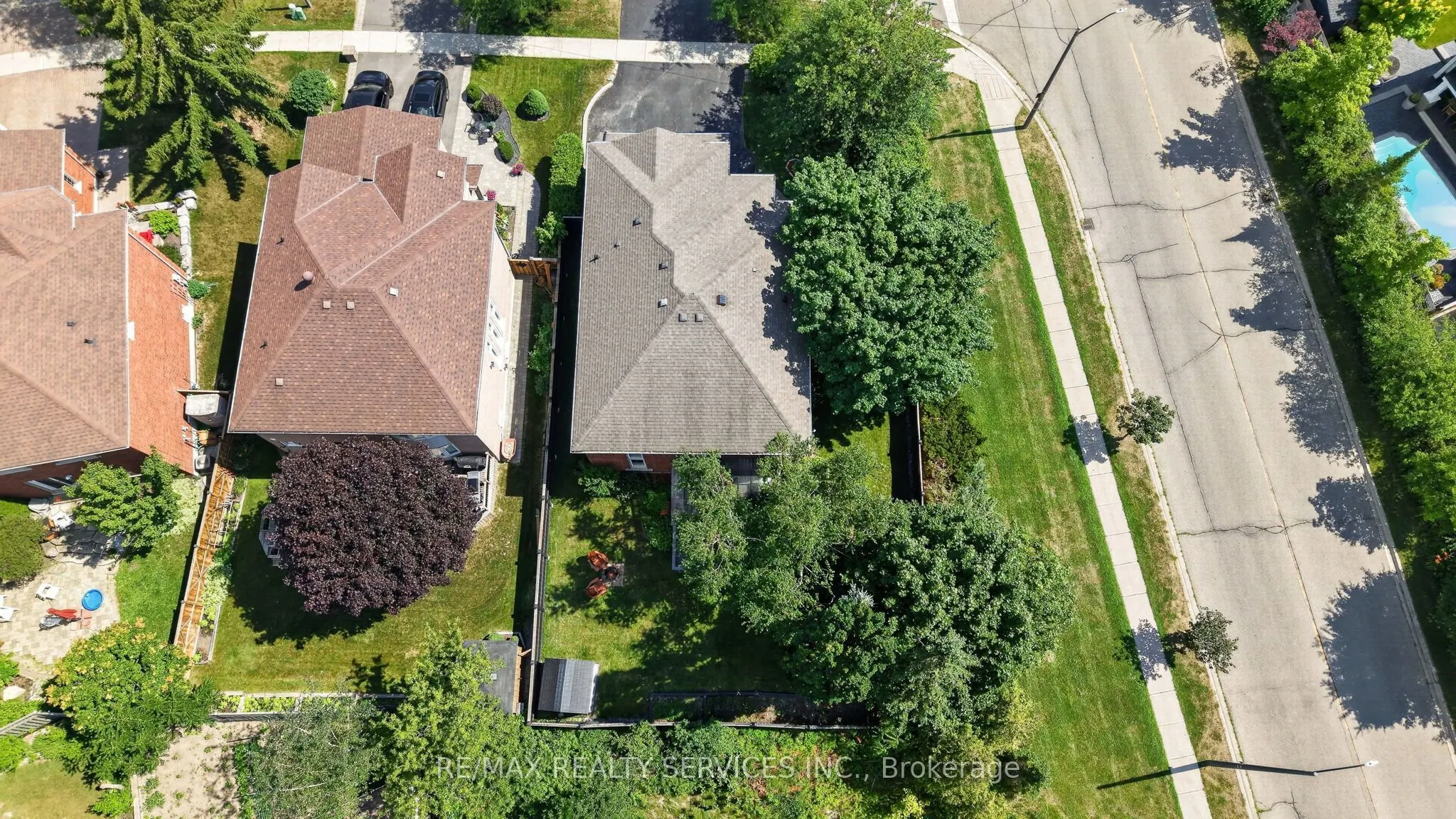 1 Plummer Road