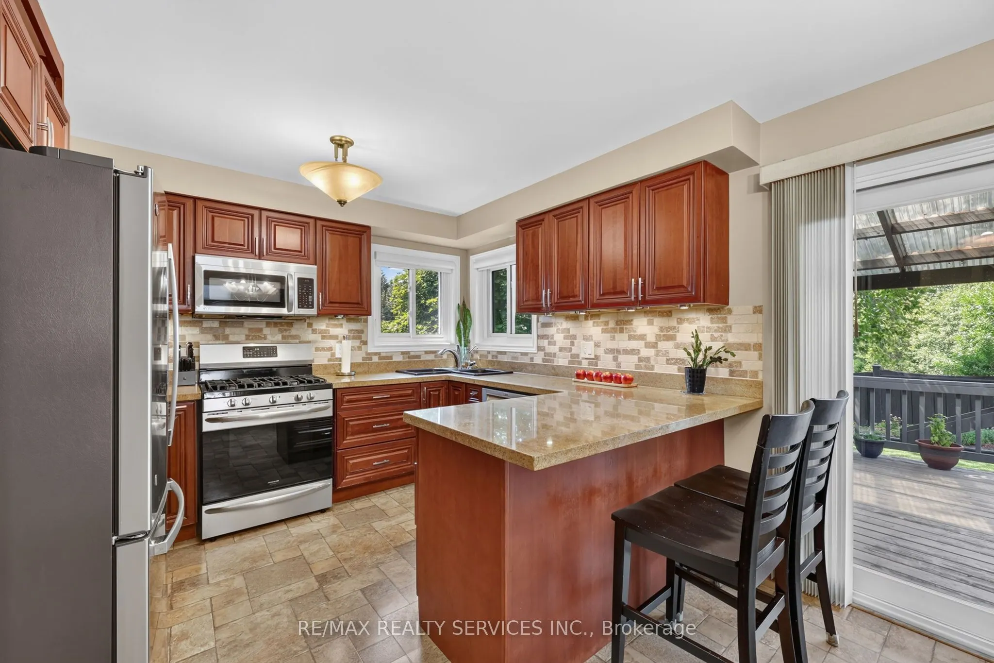 1 Plummer Road