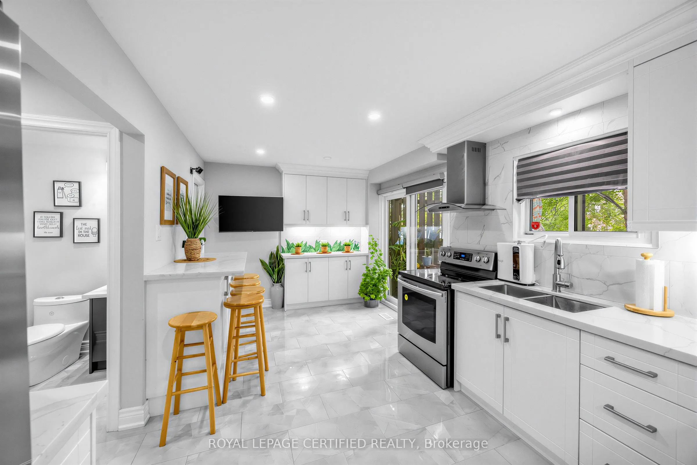 22 Borden Hill Court
